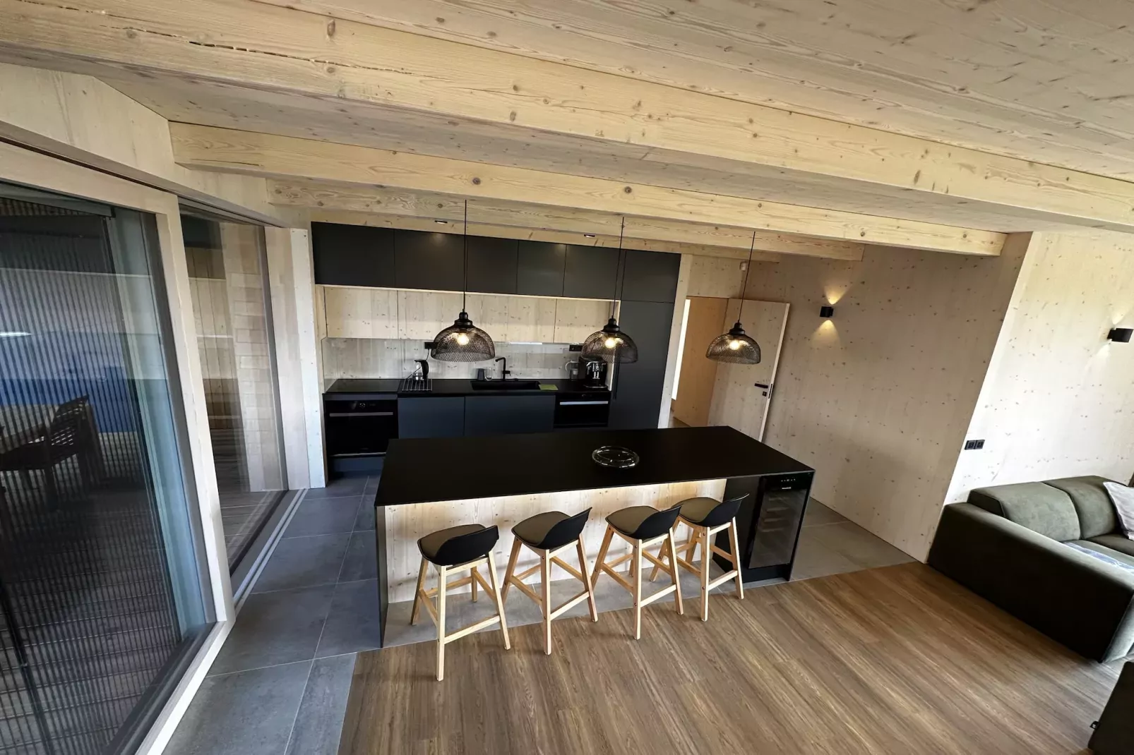 Villa Semily LRO127-Eetkamer