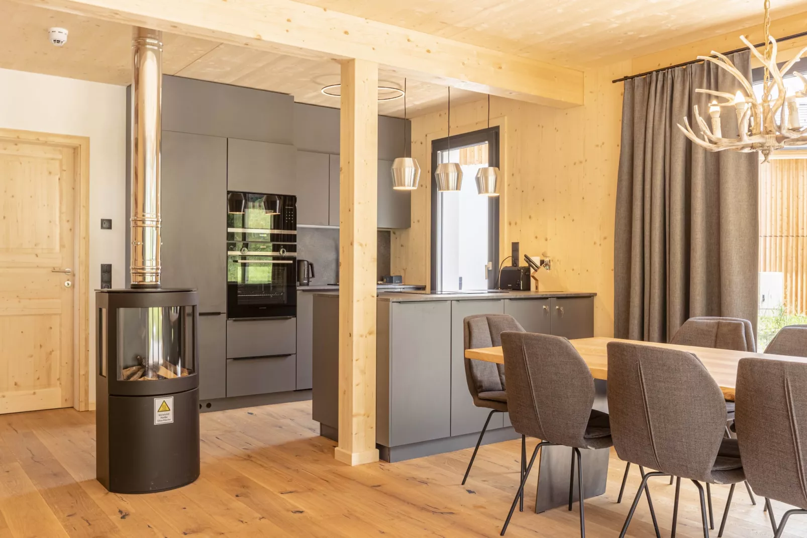 Alpenchalet Biberwier 2-Woonkamer