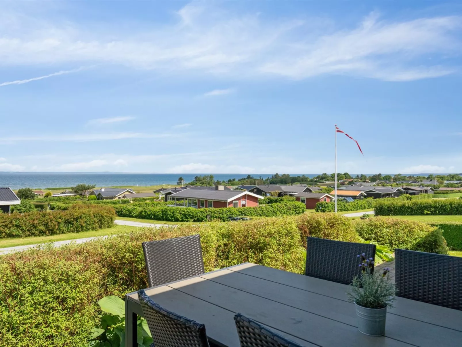 "Matthias" - 300m from the sea