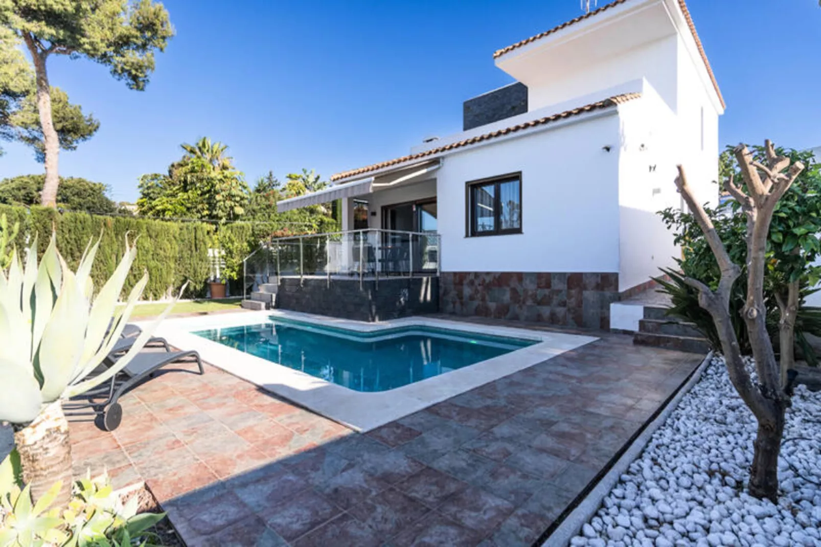 Maison à Marbella-Image-tags.
