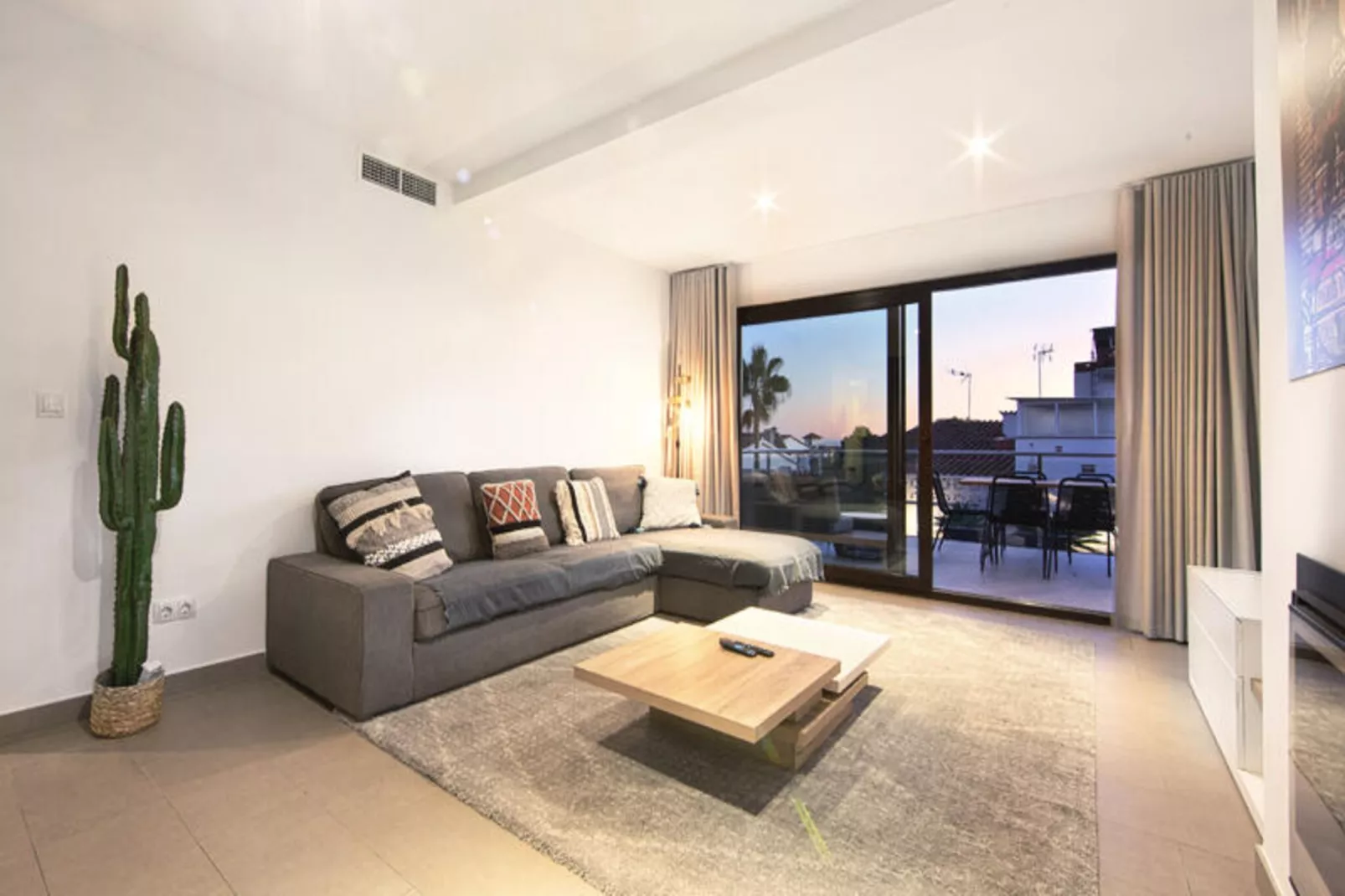 Maison à Marbella-Image-tags.