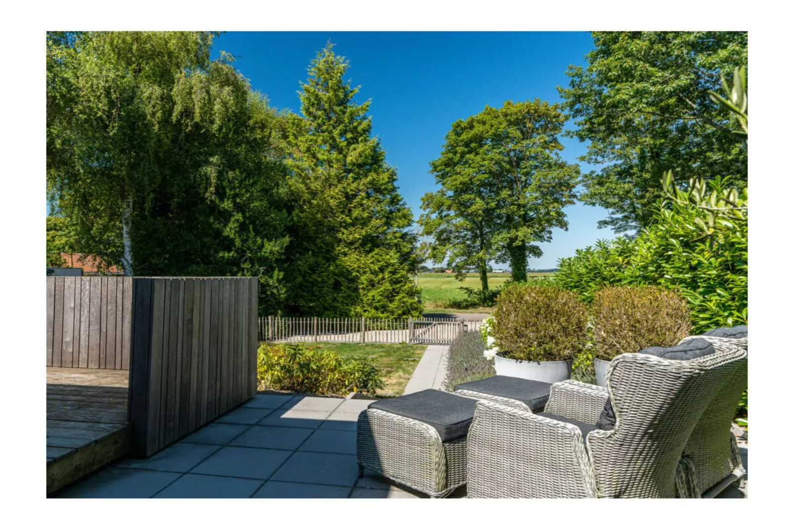 467355-Terrasbalkon