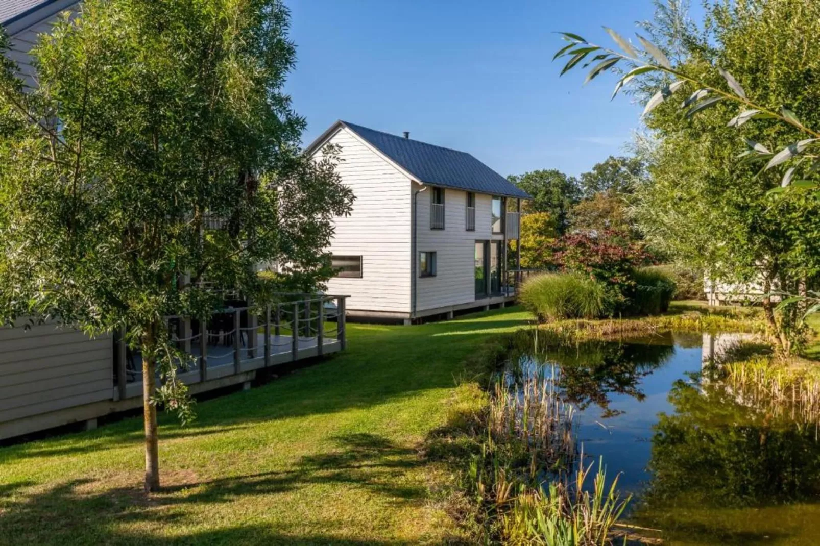 6 persons - 3 children's rooms 100m²-Tuinen zomer
