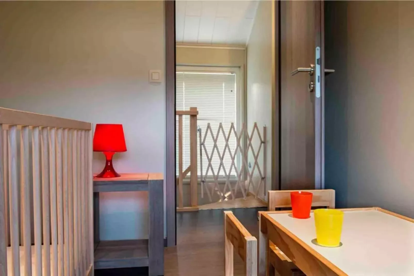 6 persons - 3 children's rooms 100m²-Overloop