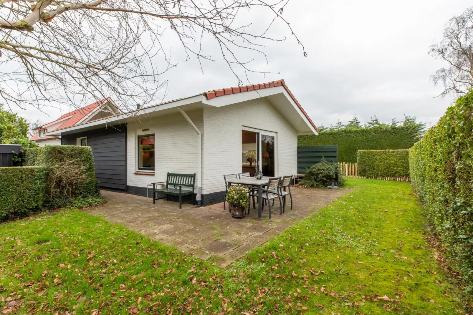 Vakantiehuis voor 6 personen  Hoge Weide 63 Oostkapelle  Dicht bij strand-Terrasbalkon