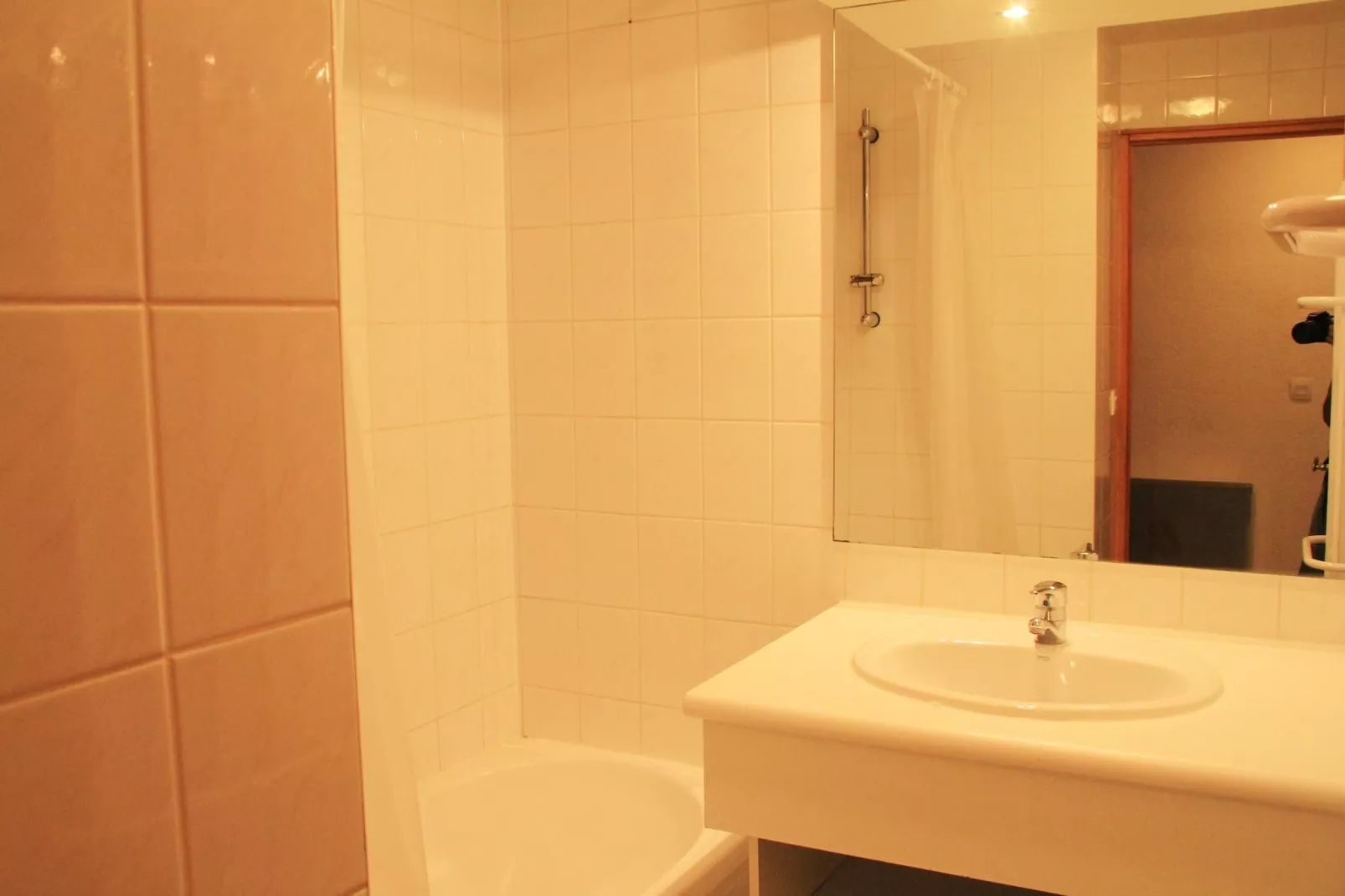 SABOT DE VENUS  SA8 TELECABINE & SPACIOUS 7 Pers.-Badkamer