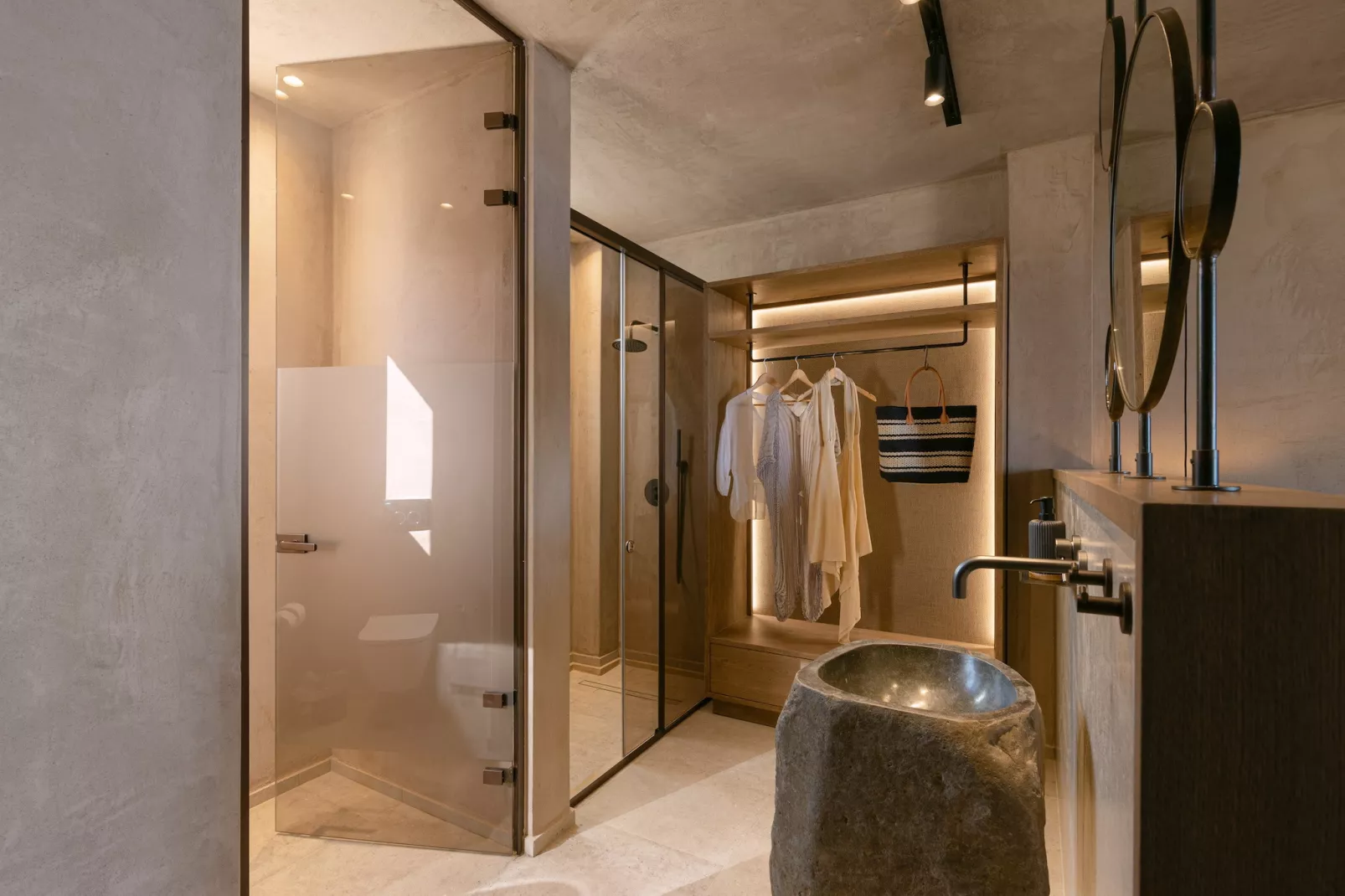 Altera Cave-Iris Villa-Badkamer