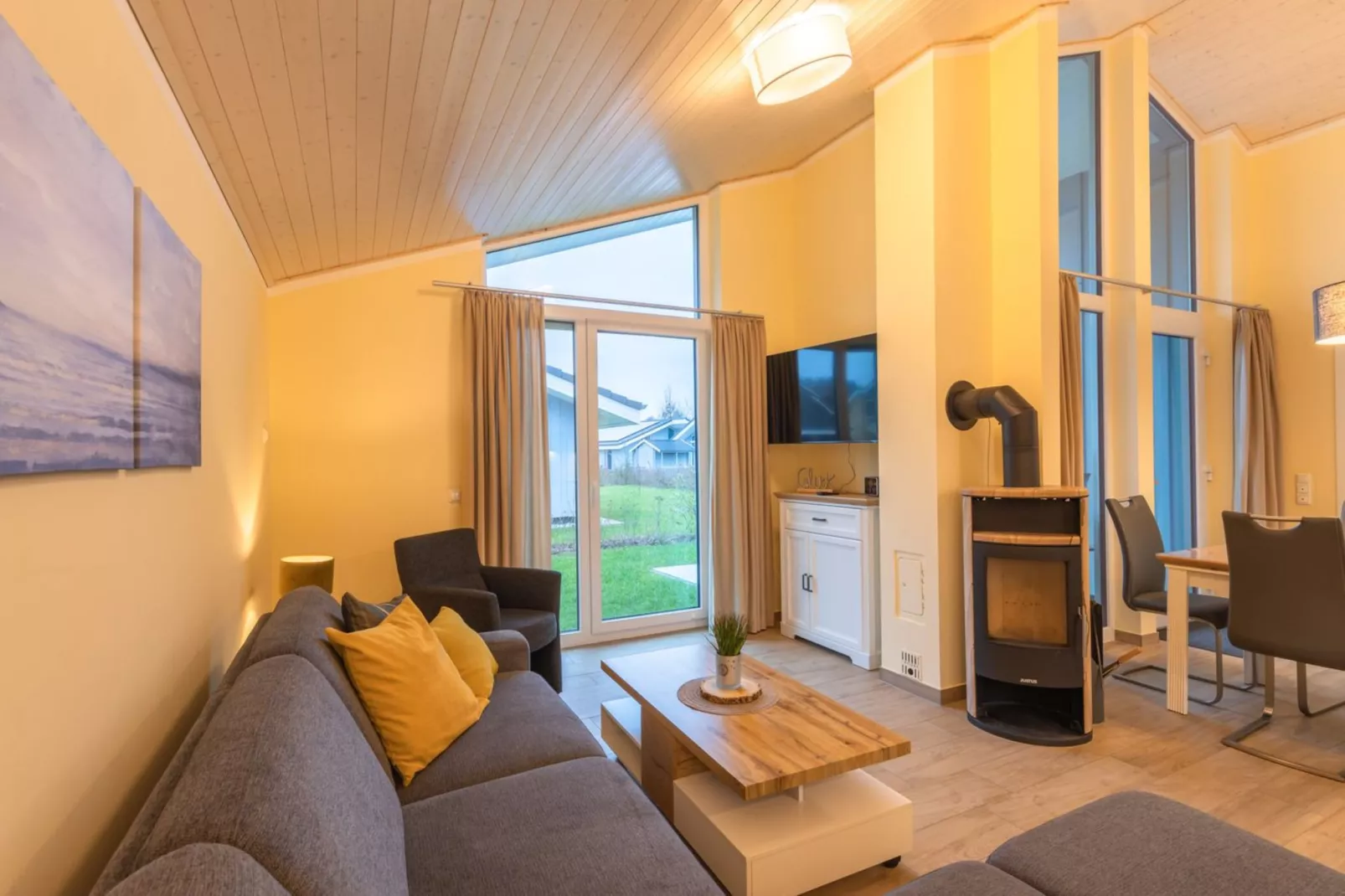 FH Seeschwalbe 331-Woonkamer