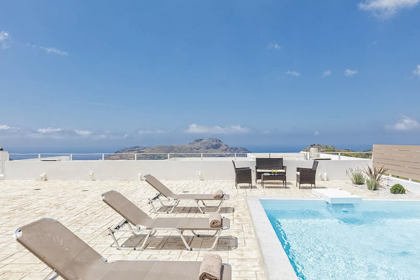 poolofhouse