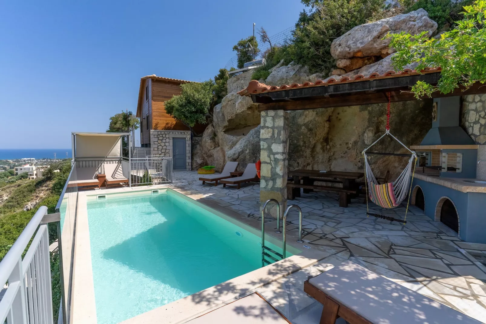 poolofhouse