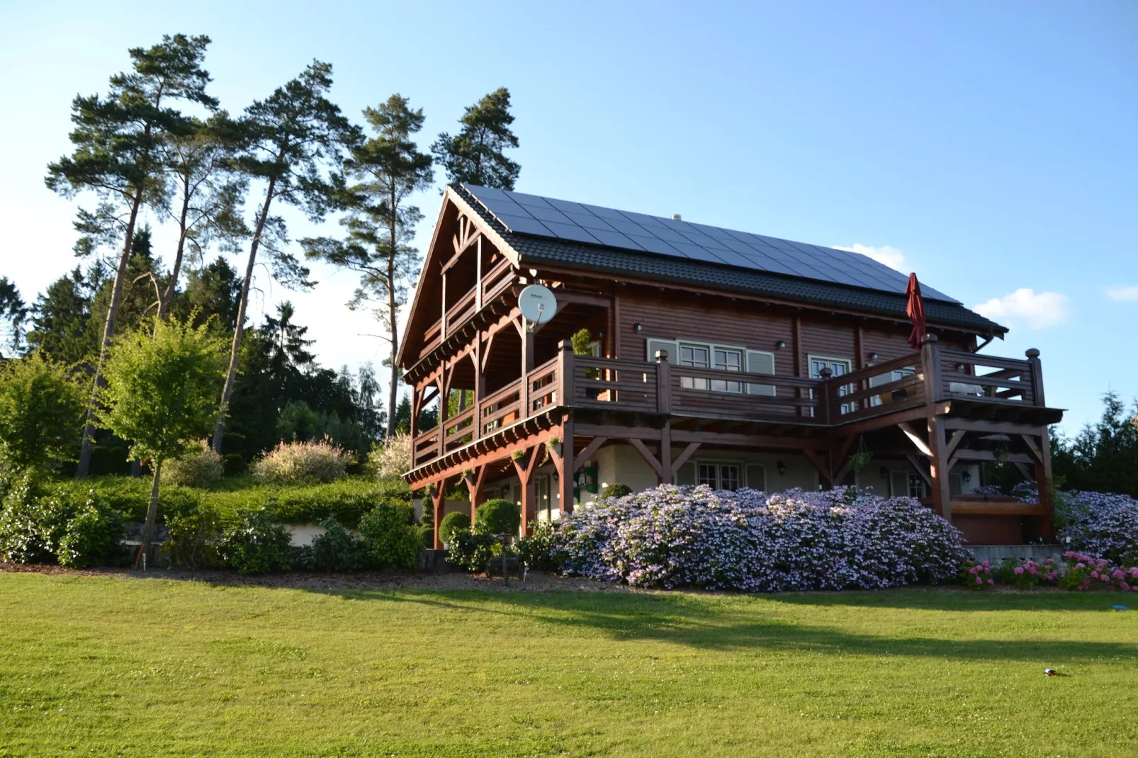 Chalet du Soleil-Buitenkant zomer