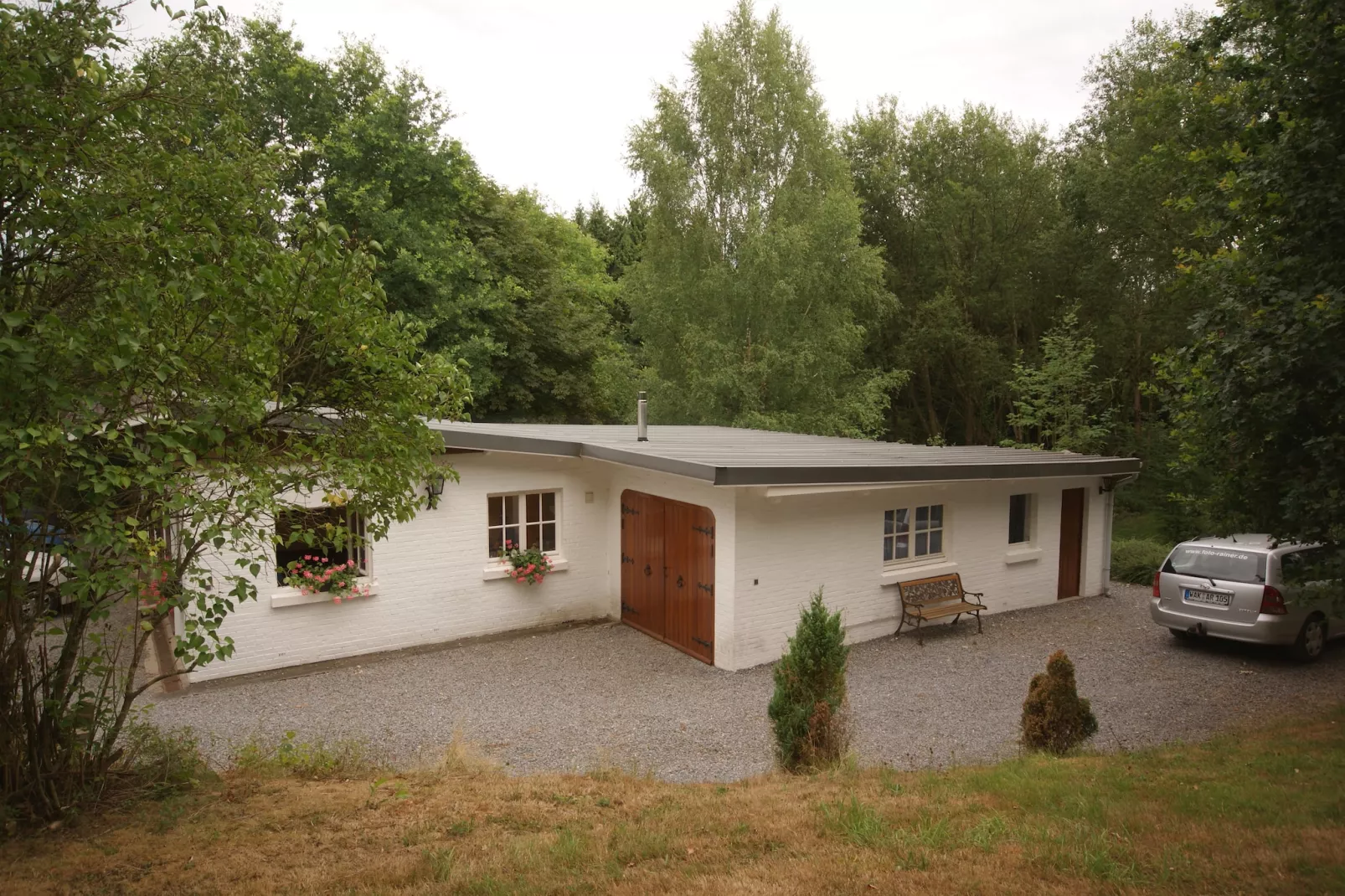 Trou de Reinard- Domaine Ecureuil-Buitenkant zomer