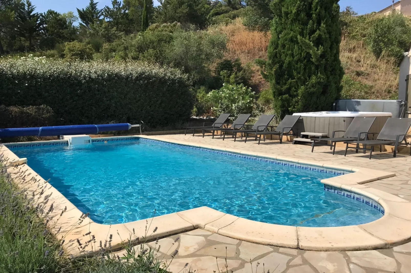 poolofhouse
