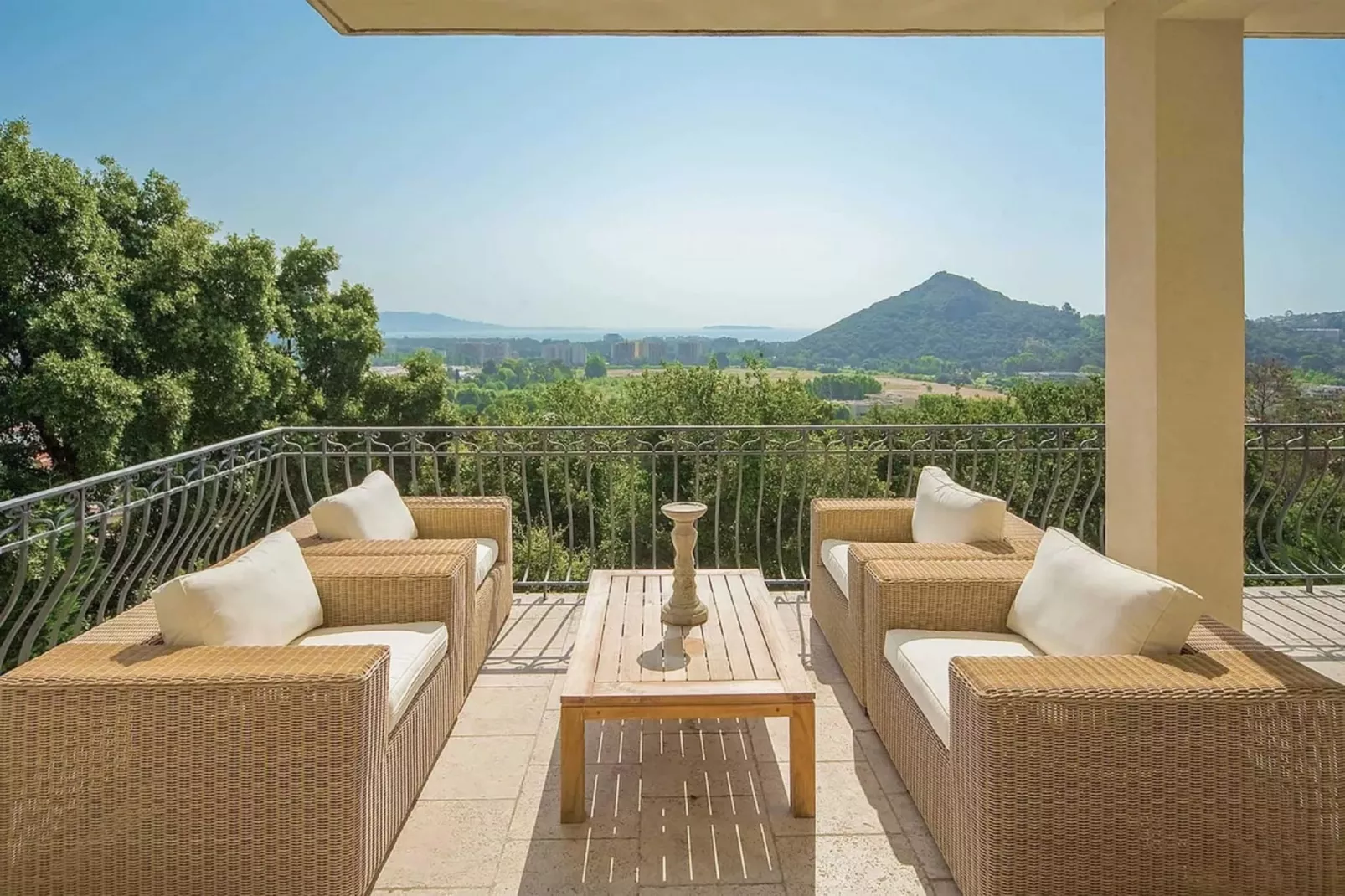 Villa Marguerite Sea View-Terrasbalkon