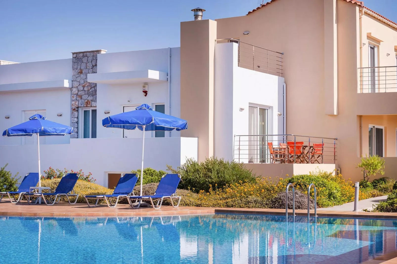 poolofhouse