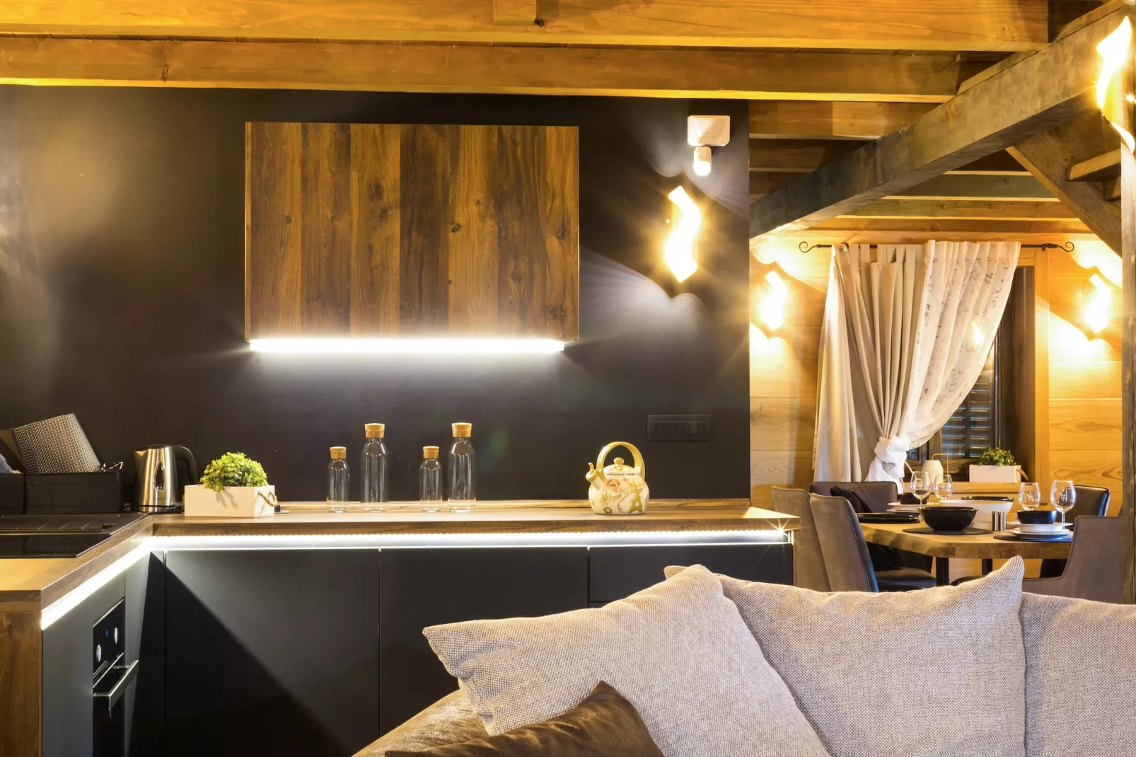 SWAN RIVER HOUSE-Keuken