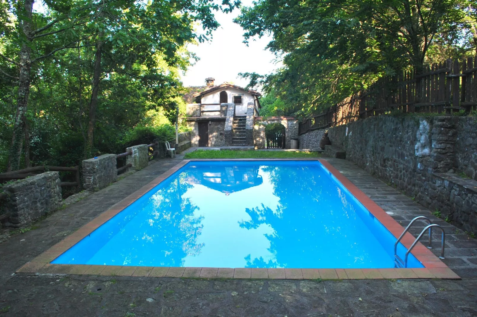 Birilli-Zwembad