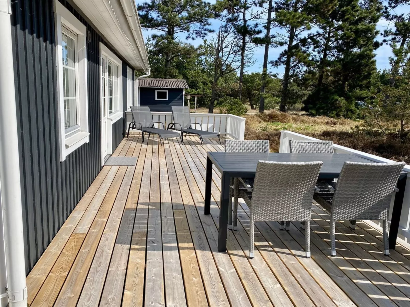 "Syrine" - 300m from the sea-Buiten
