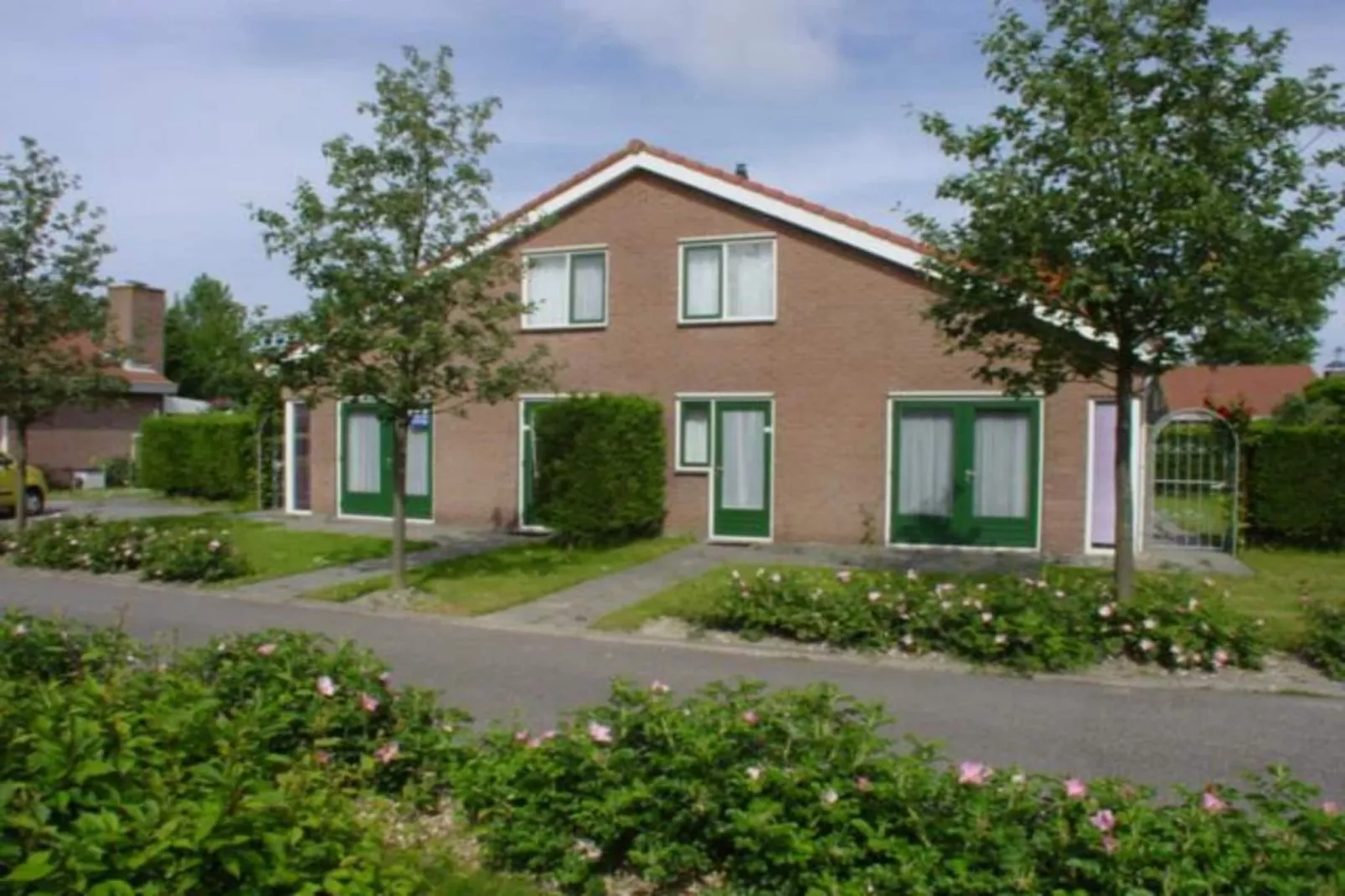 Schoneveld 369 Strandparel Breskens-Buitenkant zomer