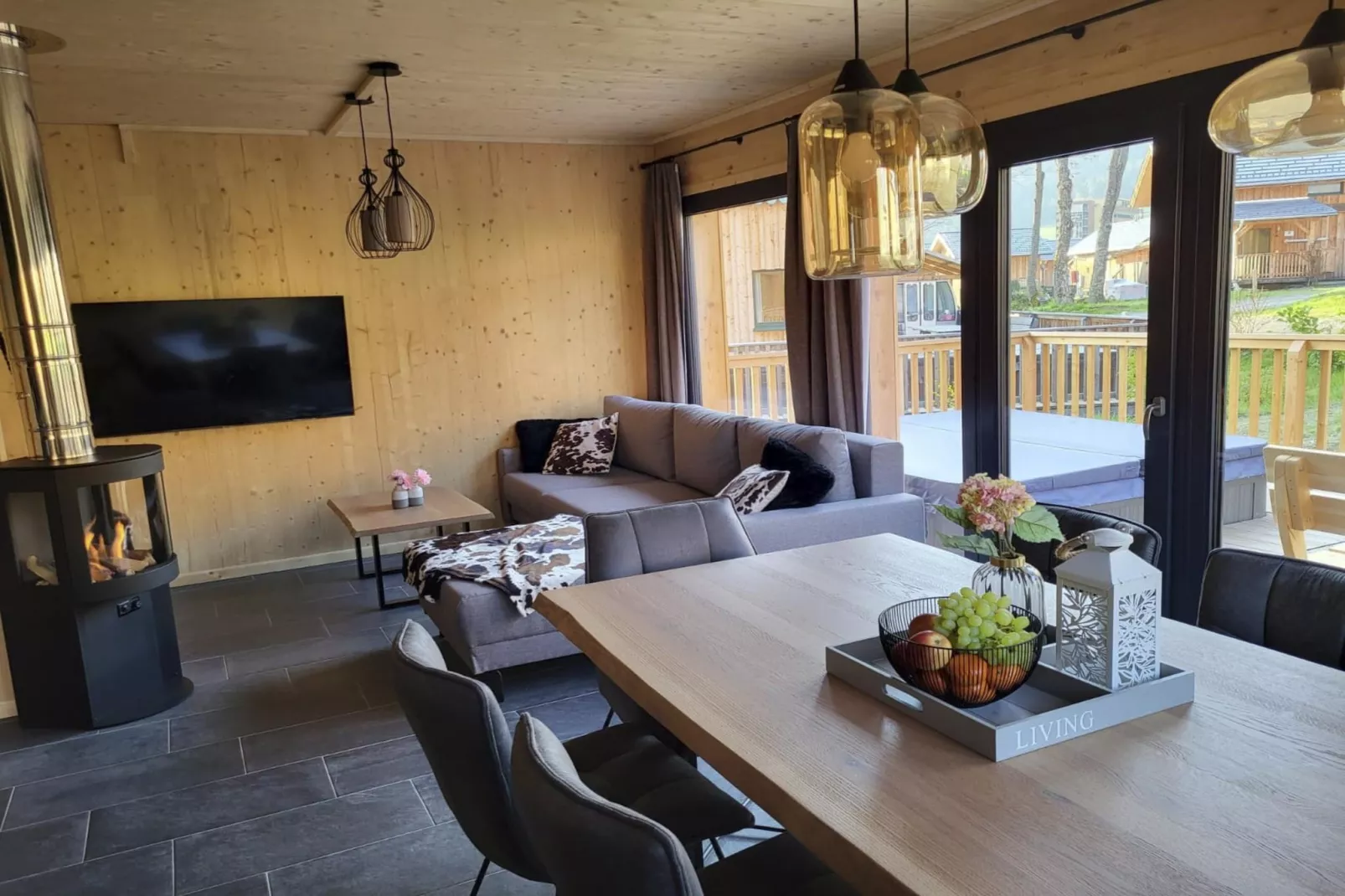 Kreischberg Chalets 50-Eetkamer