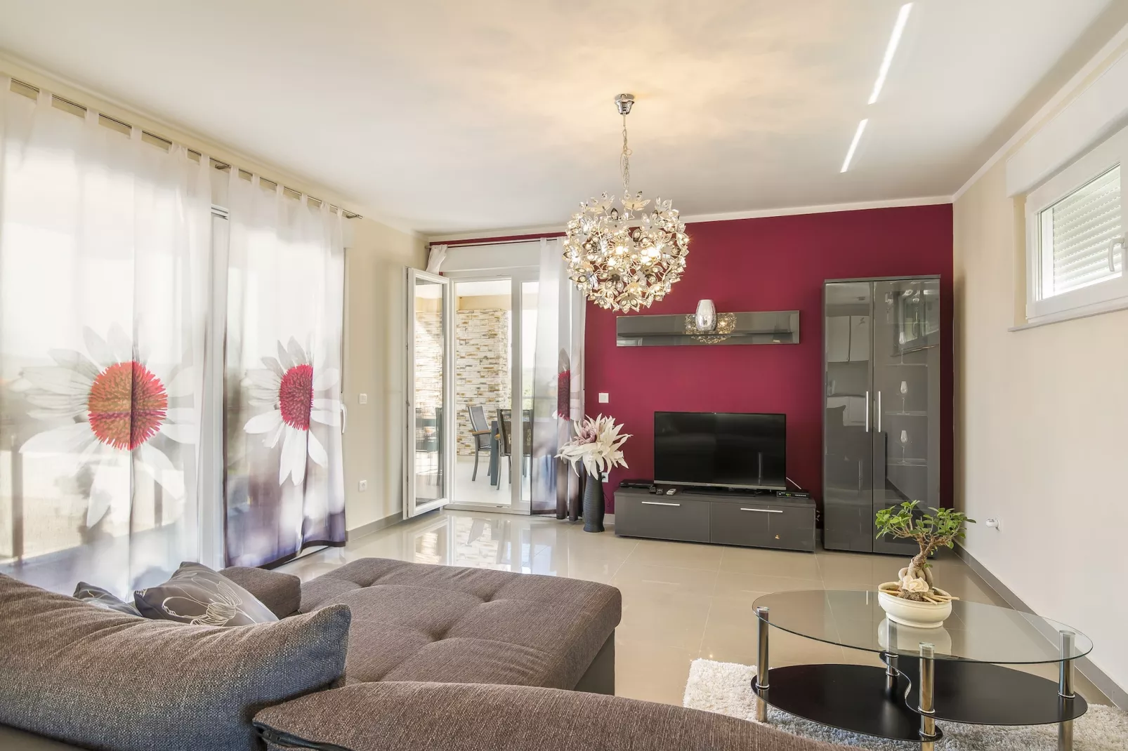 Villa Land with Private Pool