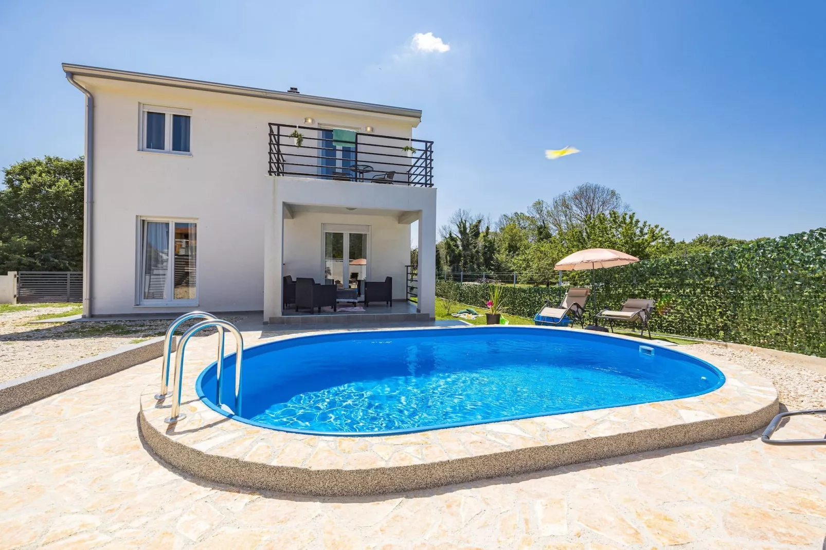 poolofhouse