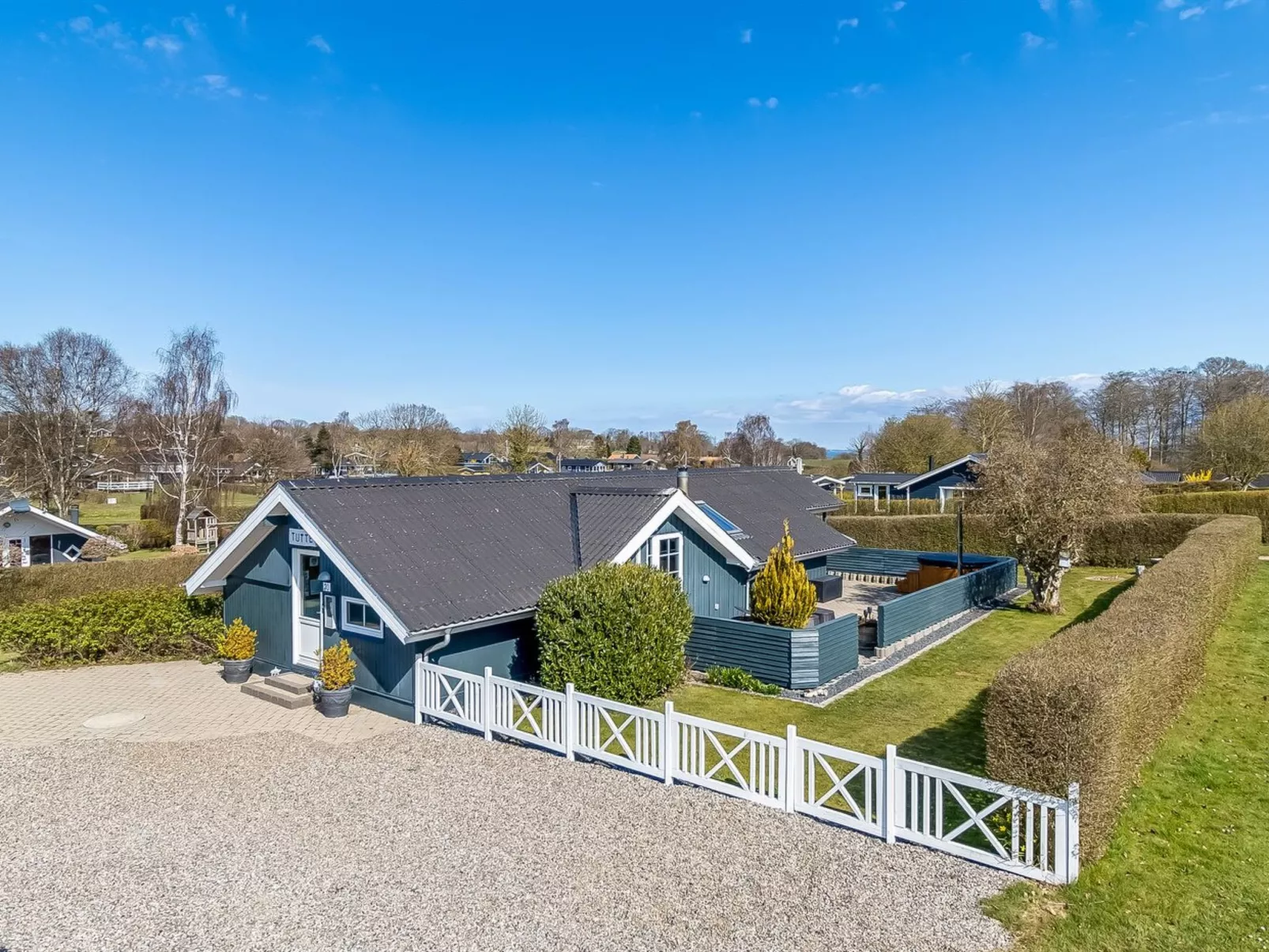 "Aika" - 450m from the sea-Buiten