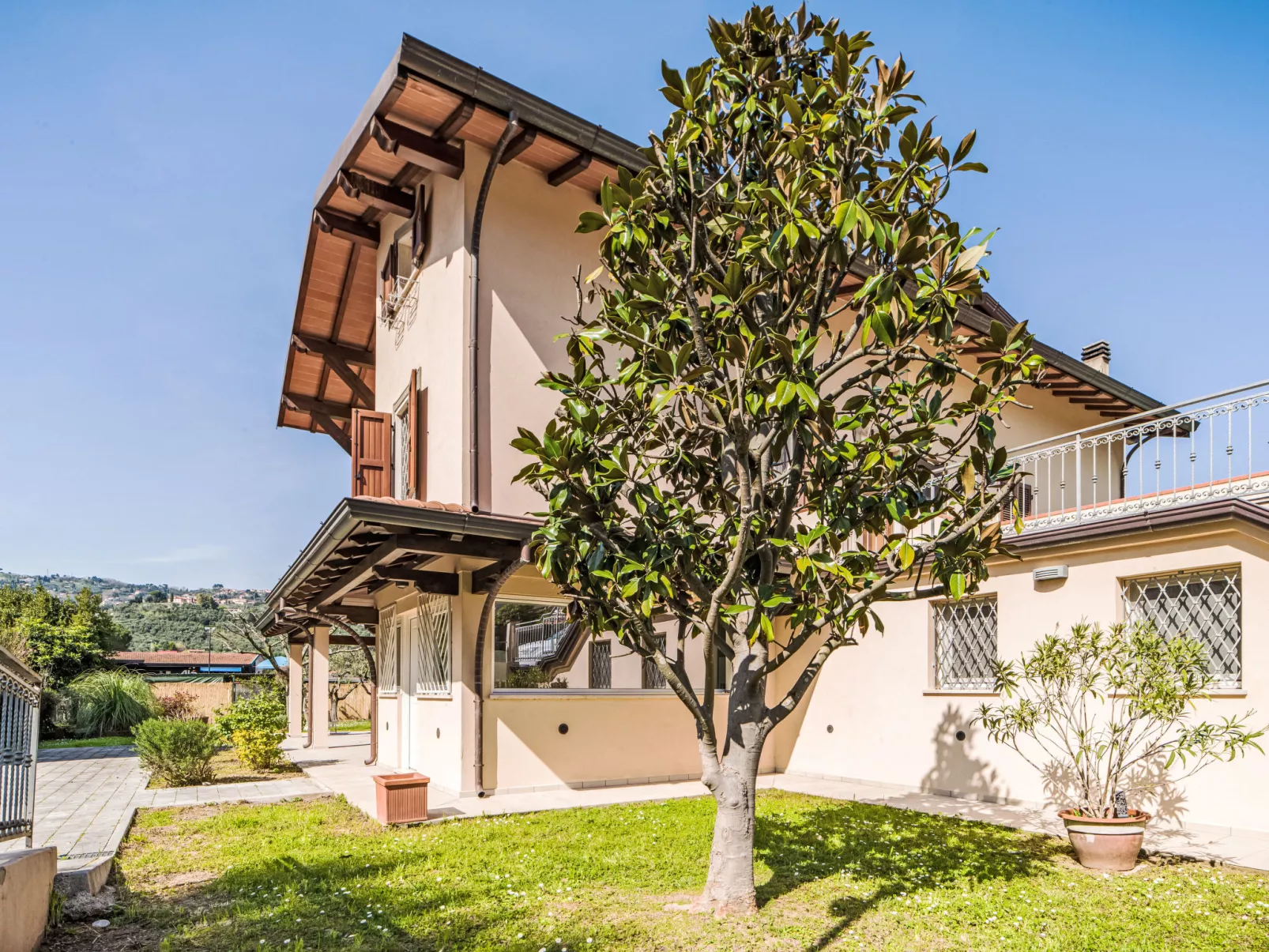 Villa Pardini-Buiten