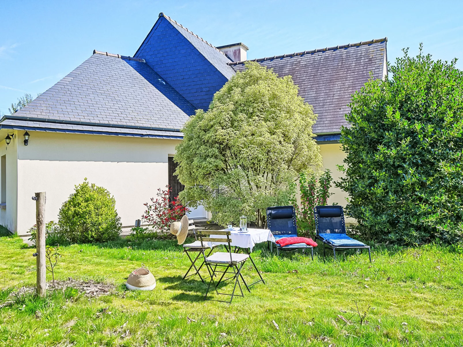Les Châtaigners