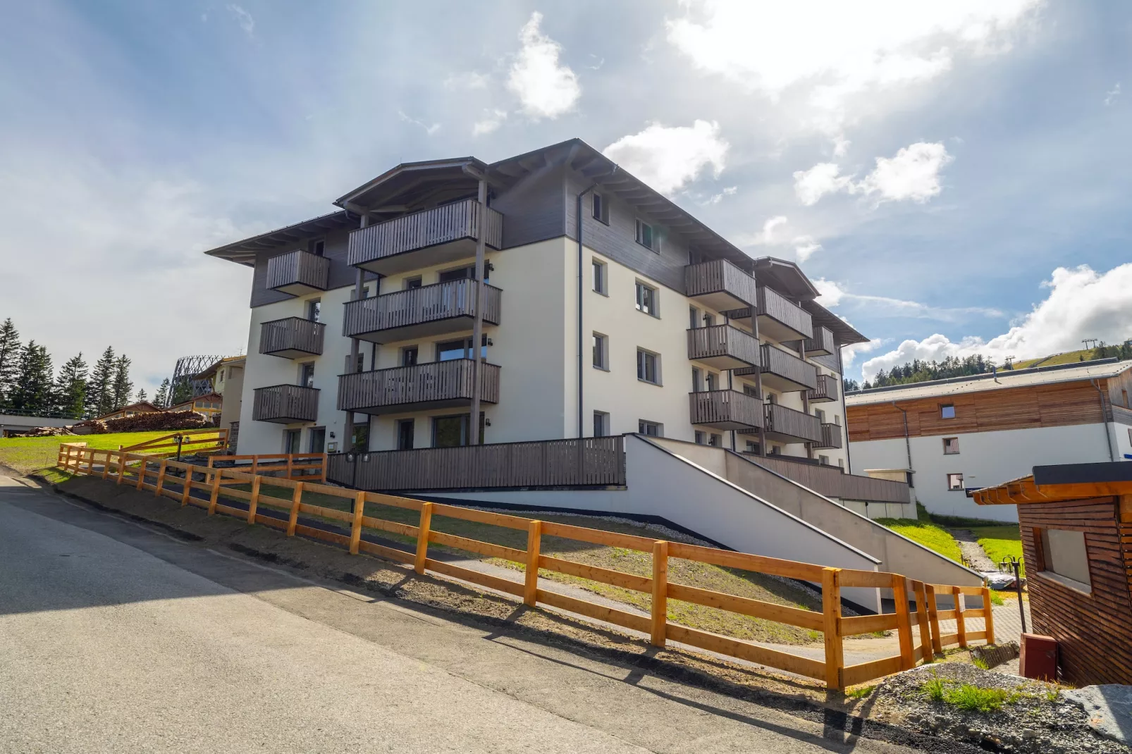 Comfort Three-bedroom Apartment – KA3C