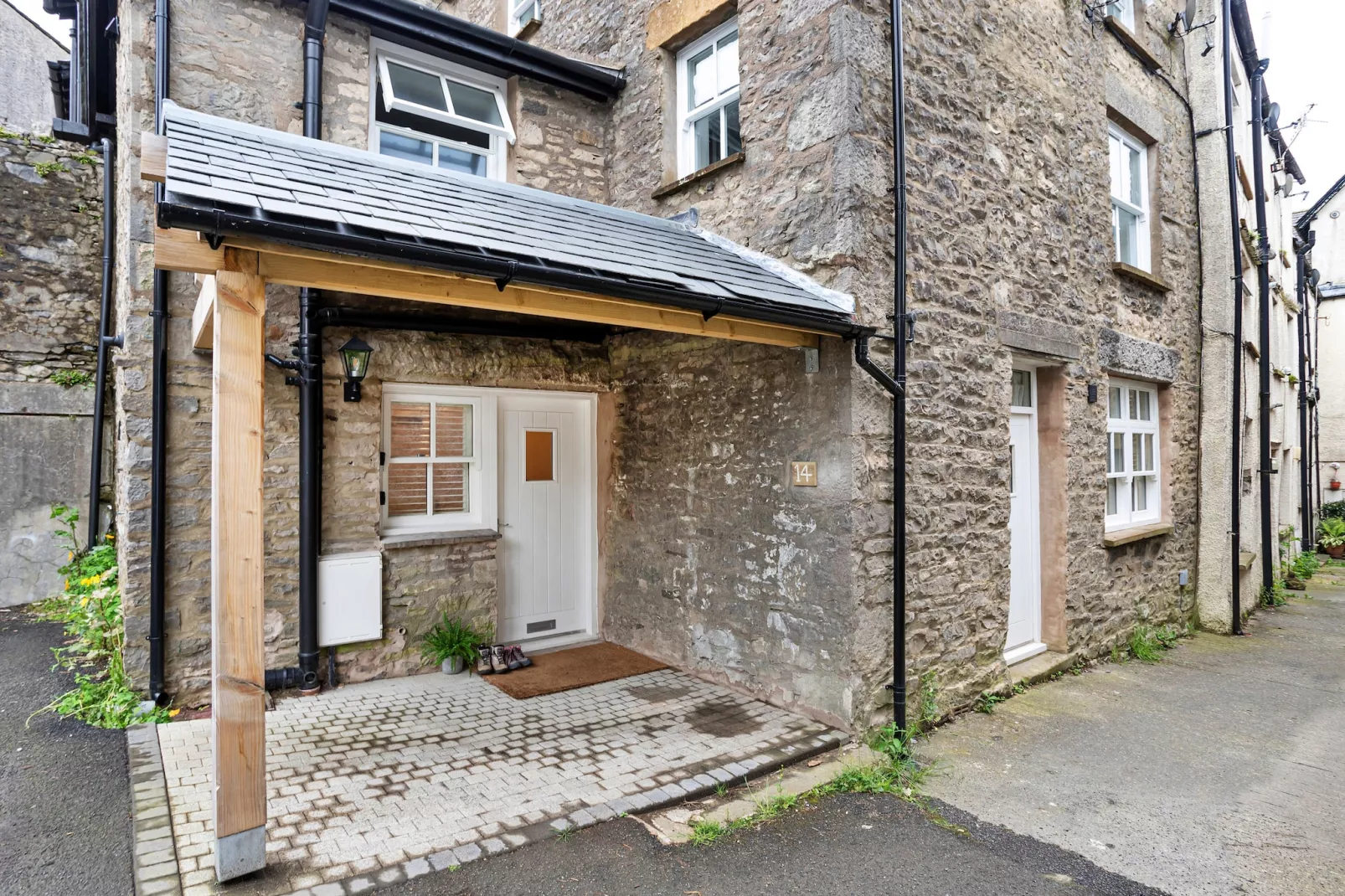 Courtyard Cottage