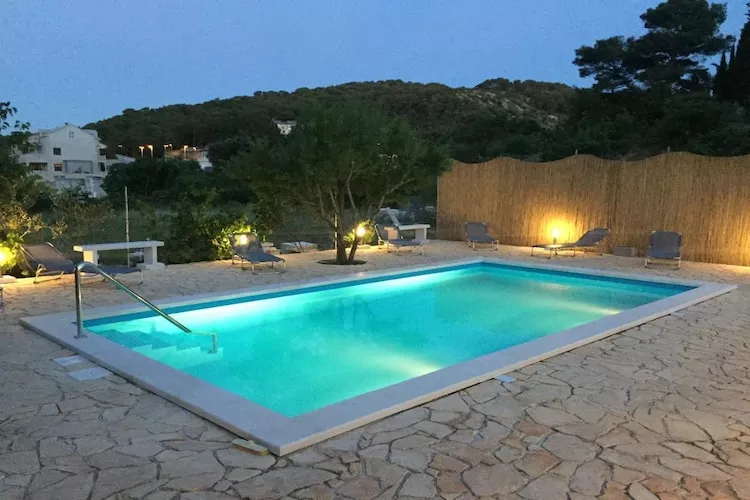 Apartments Kalajzic- One-Bedroom Apartment with Terrace (ST)