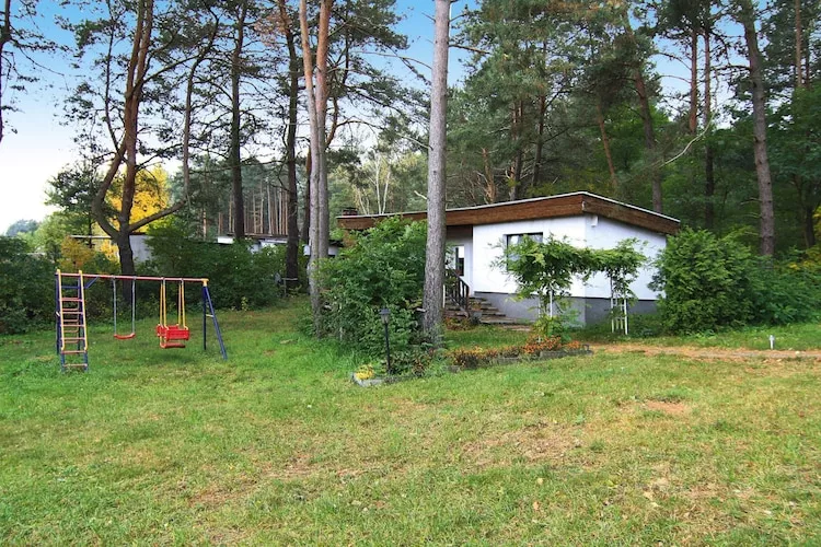 Bungalow Teupitz-Buitenkant zomer