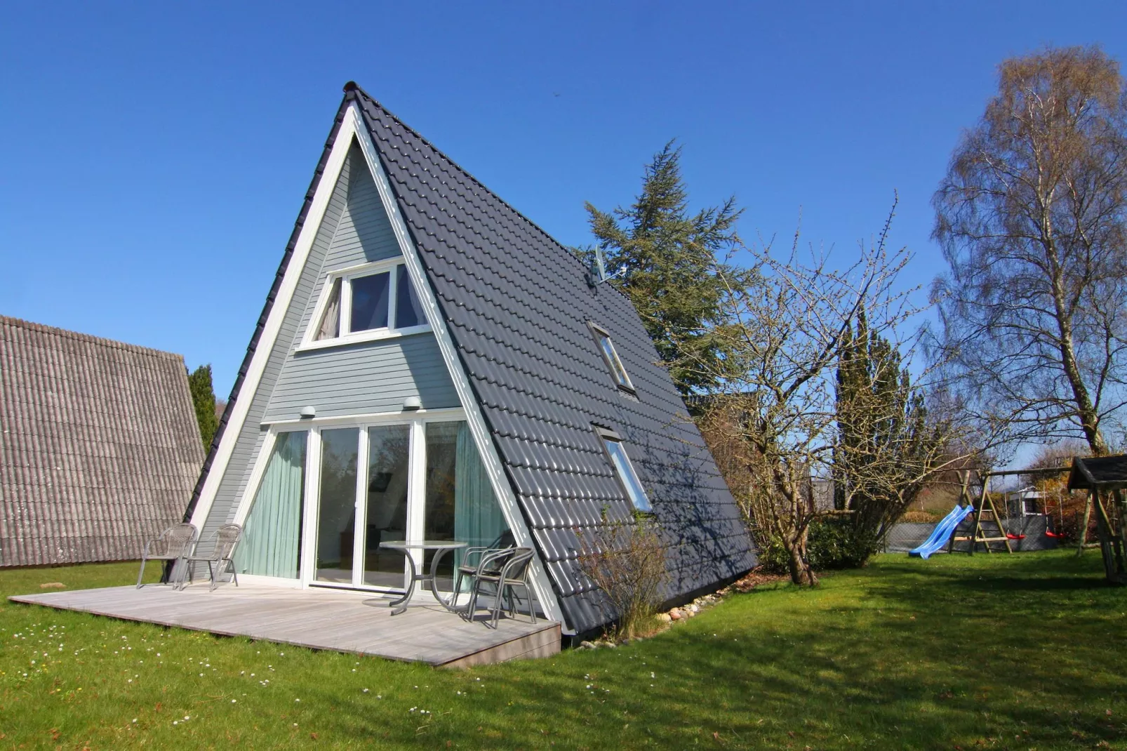 Ferienhaus Damp 90 qm 4 Personen-Buitenkant zomer