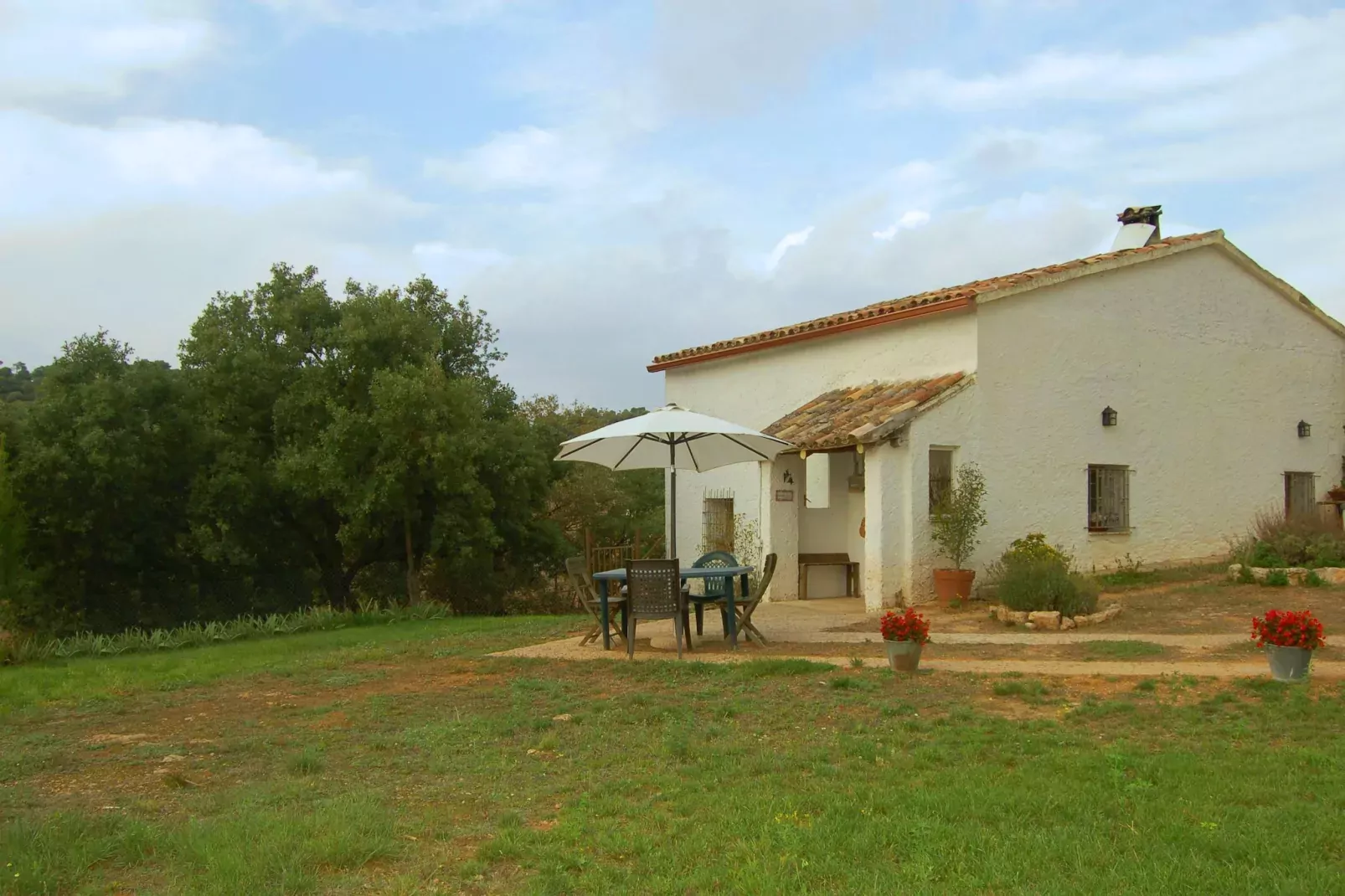 Can Casellas Masovería - Buitenkant zomer