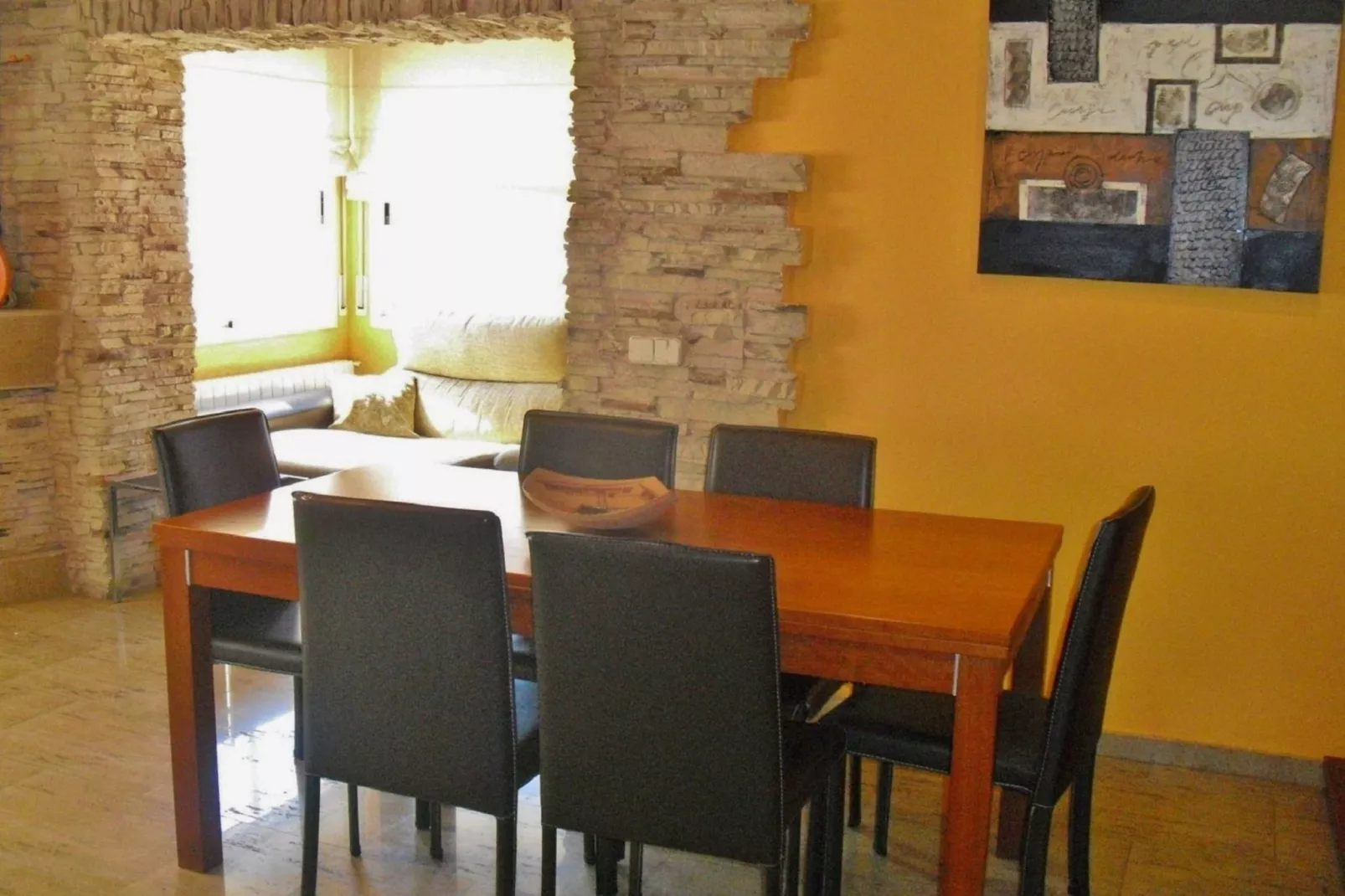 Casa Ausias-Eetkamer