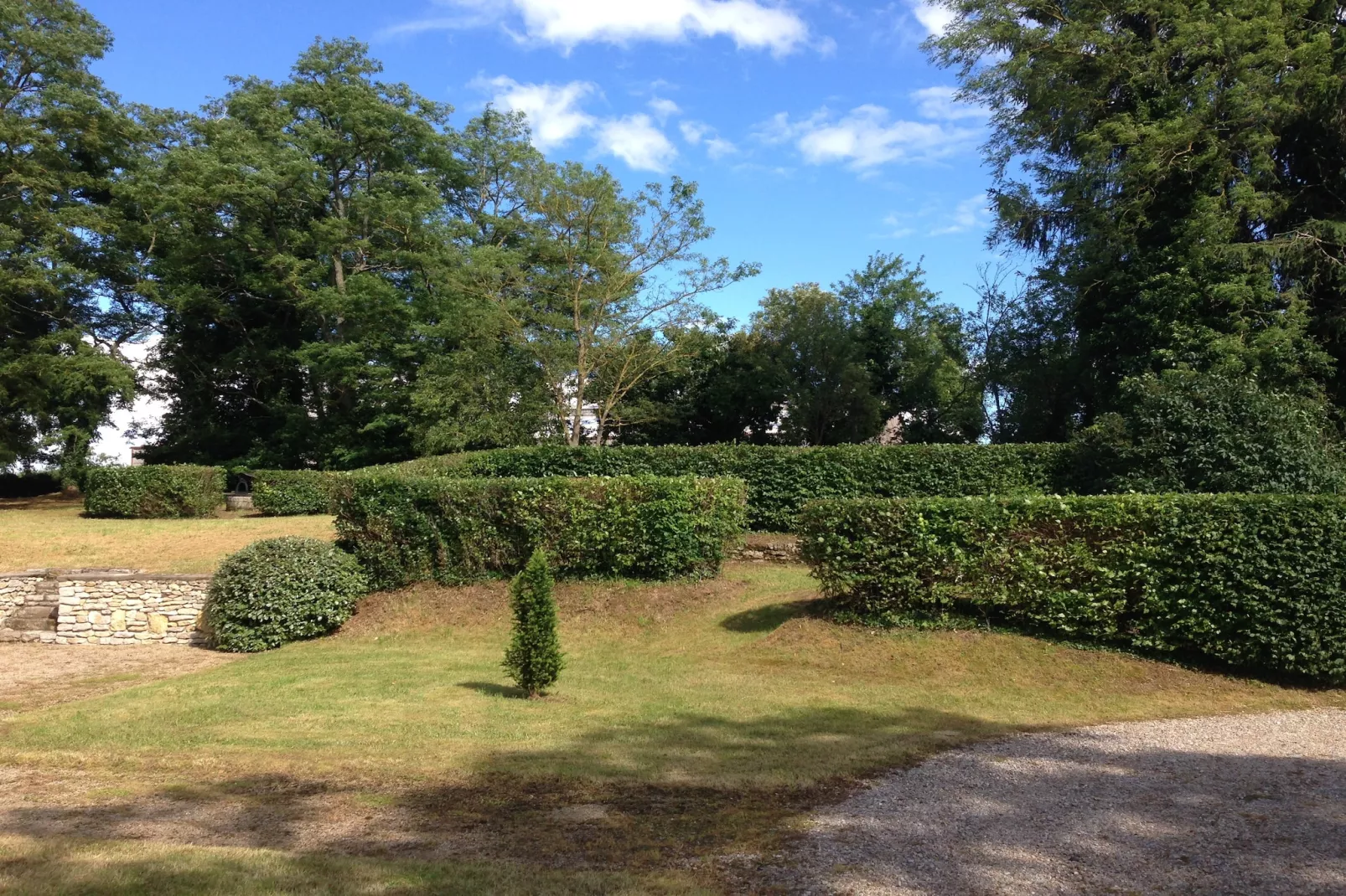 Un château en bordure de rivière-Tuinen zomer
