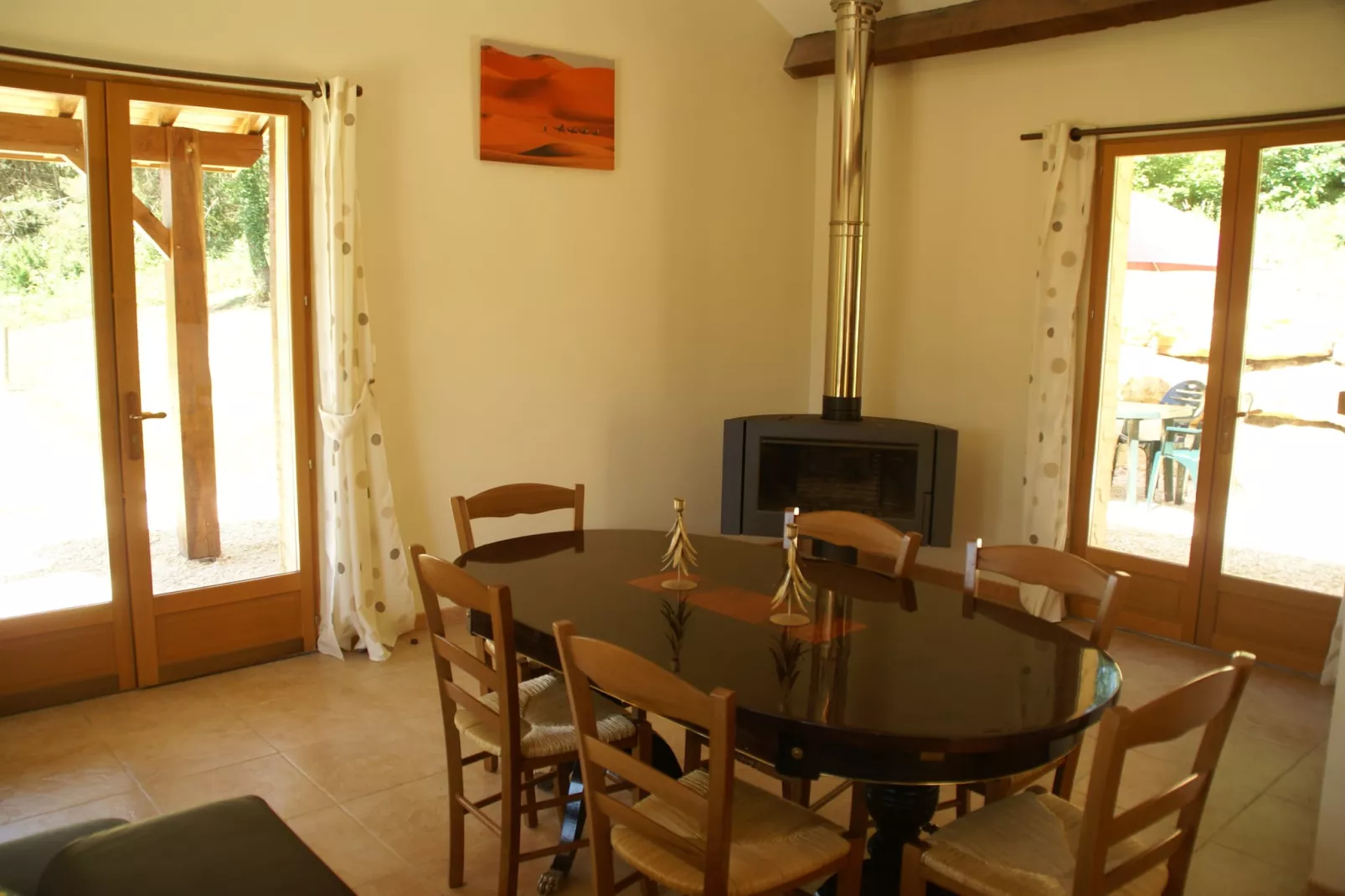 Maison de vacances Blanquefort sur Briolance 10 pers-Woonkamer