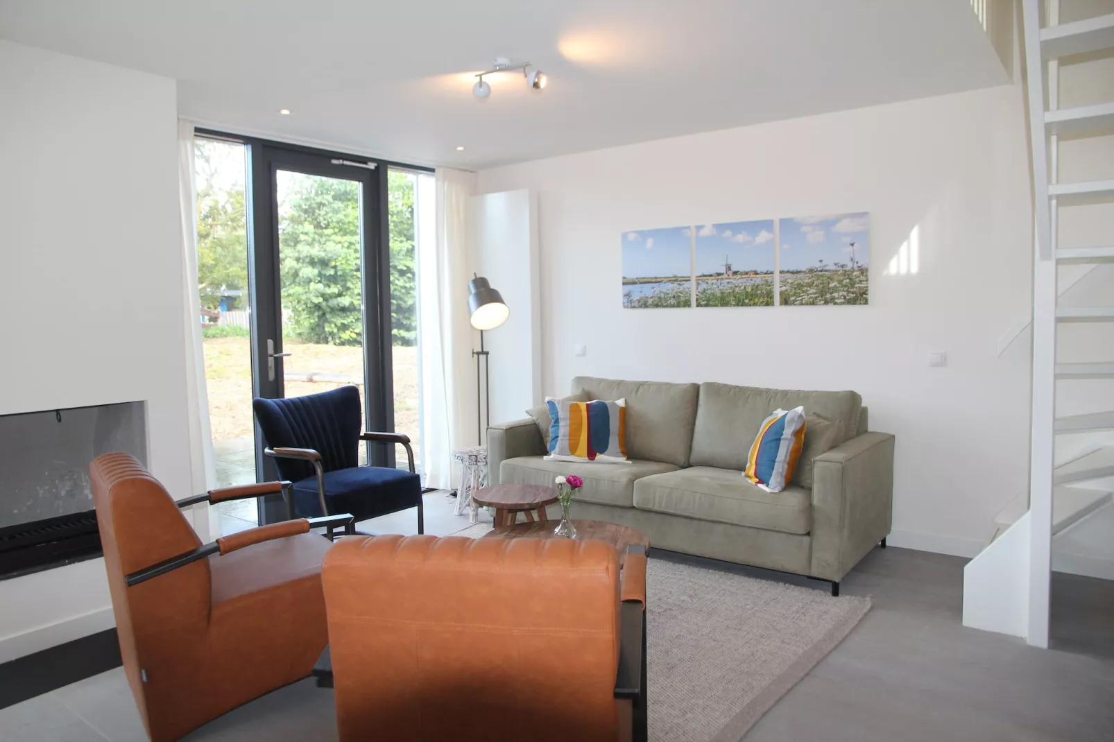 Villa Egmond-Woonkamer
