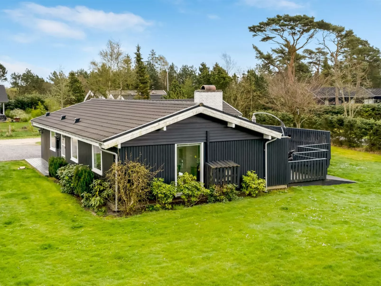"Clarabelle" - 700m from the sea-Buiten