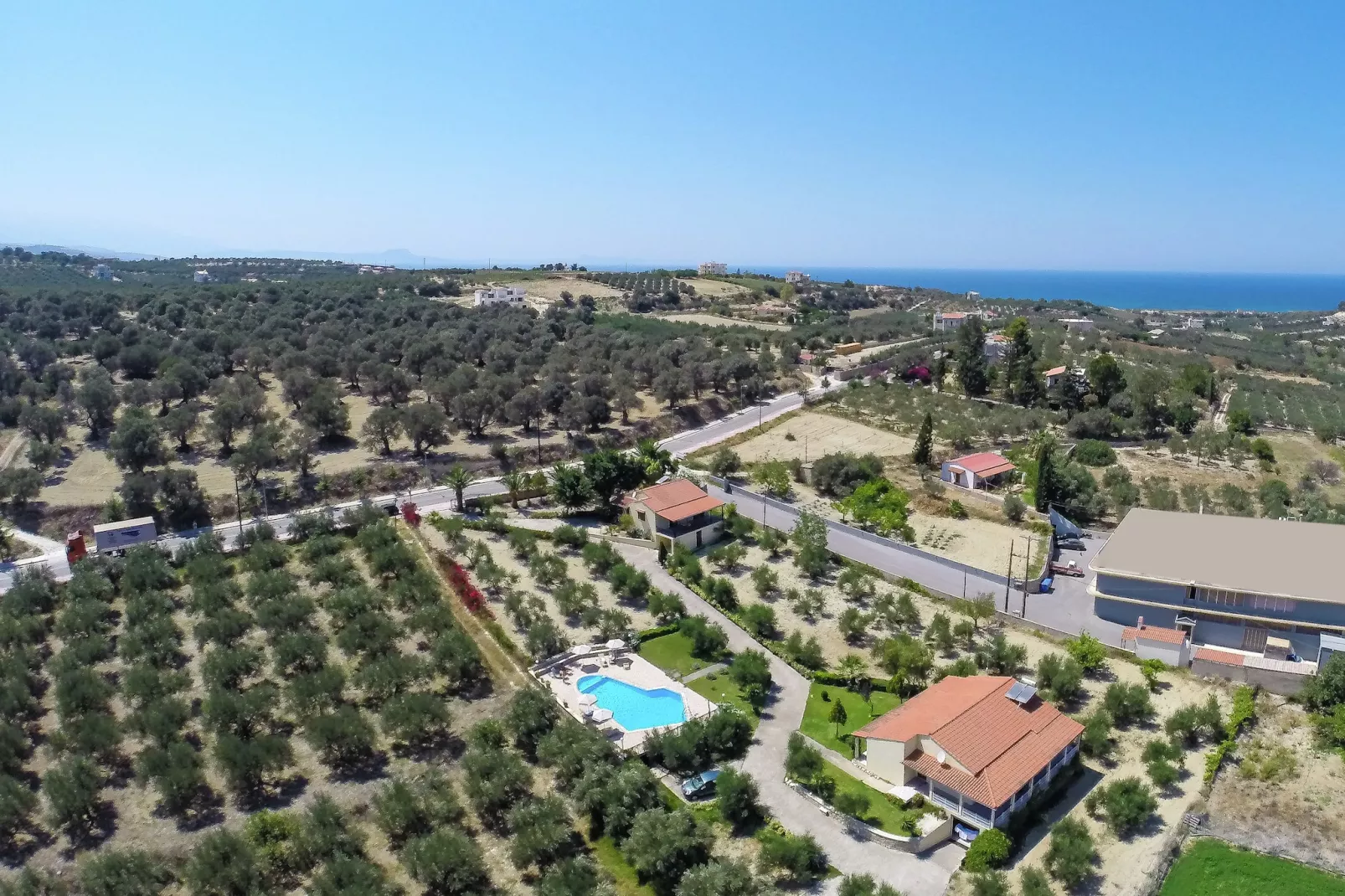 Villa Eleni en Manolis-Buitenkant zomer