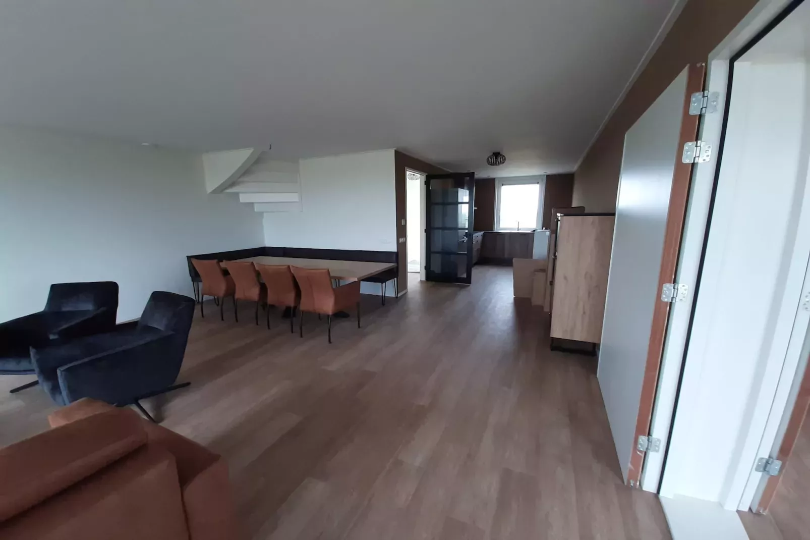 Friese Villa 3 in Leons-Woonkamer