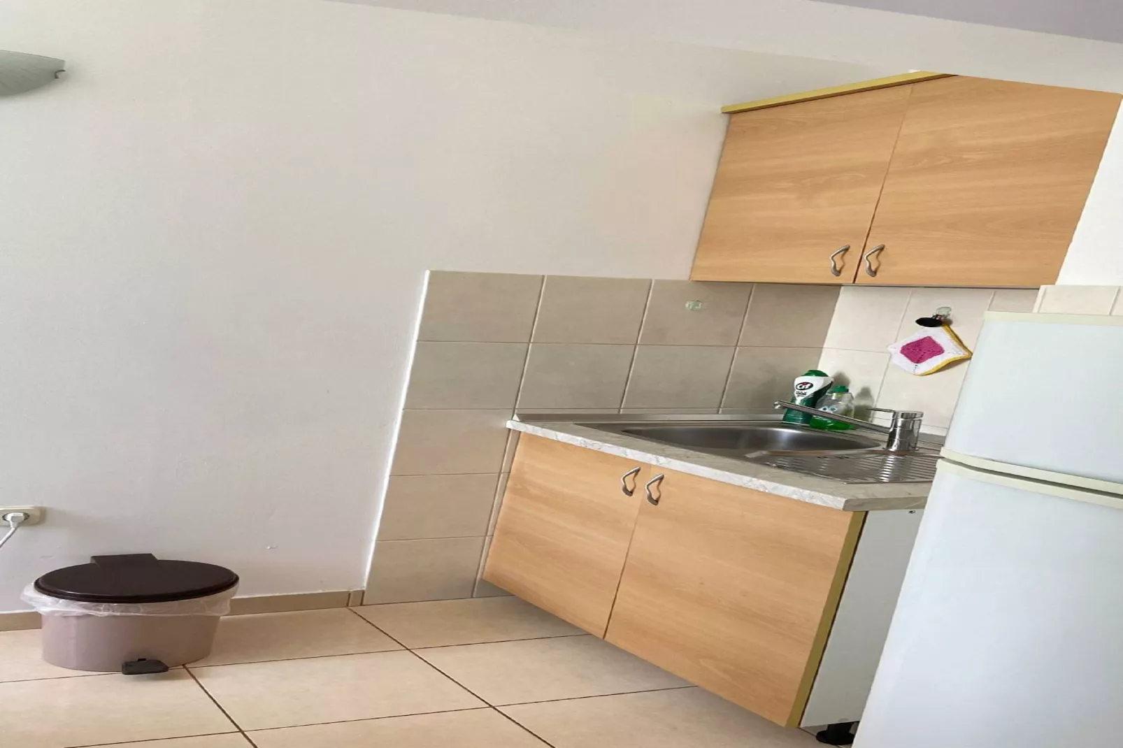 Apartments Tiho  & Jelena - Studio Apartment with Balcony and Sea View (Fureal)-Keuken
