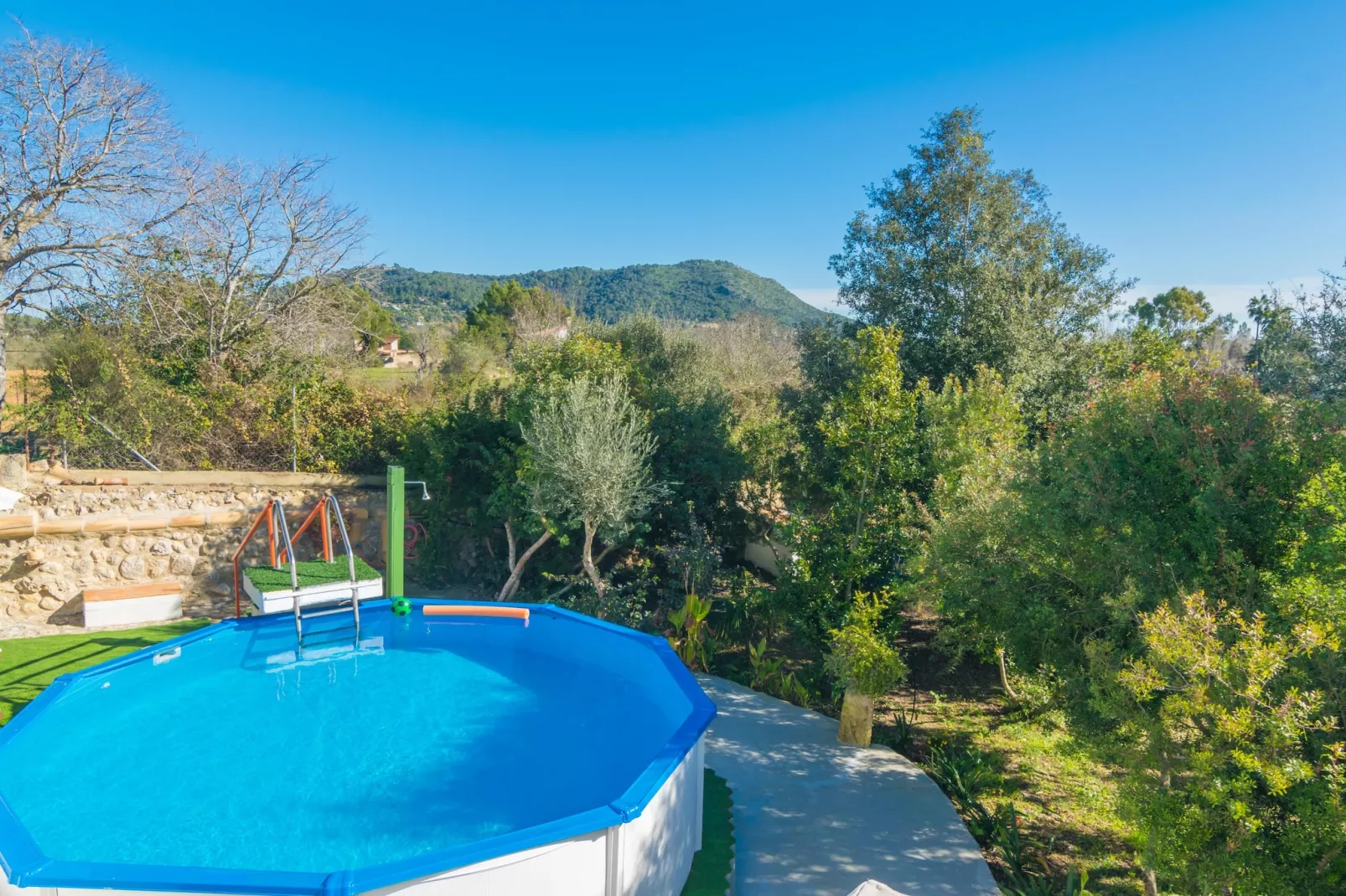 poolofhouse
