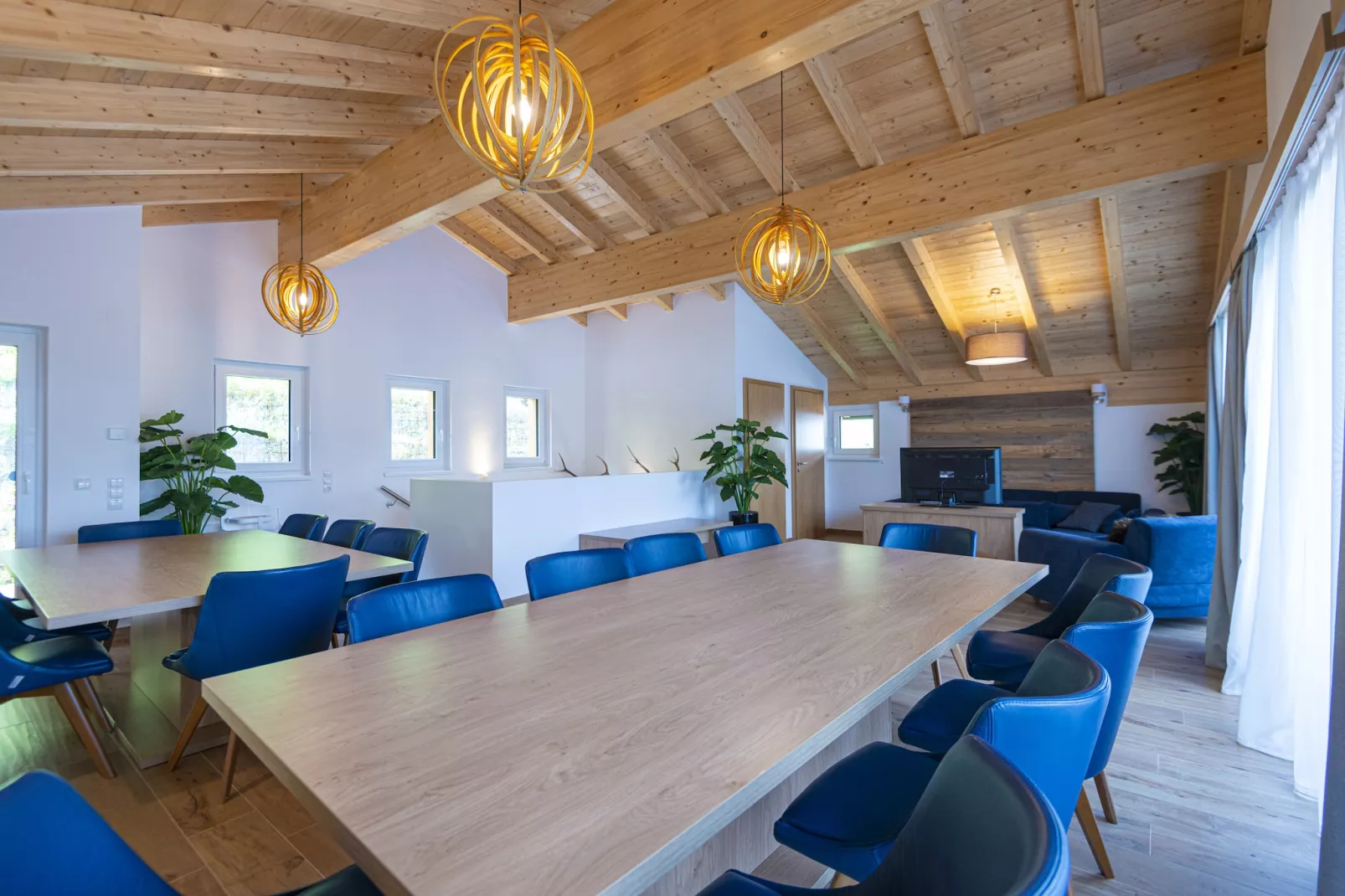 GA2P Alpenleben Apartments-Buitenkant zomer