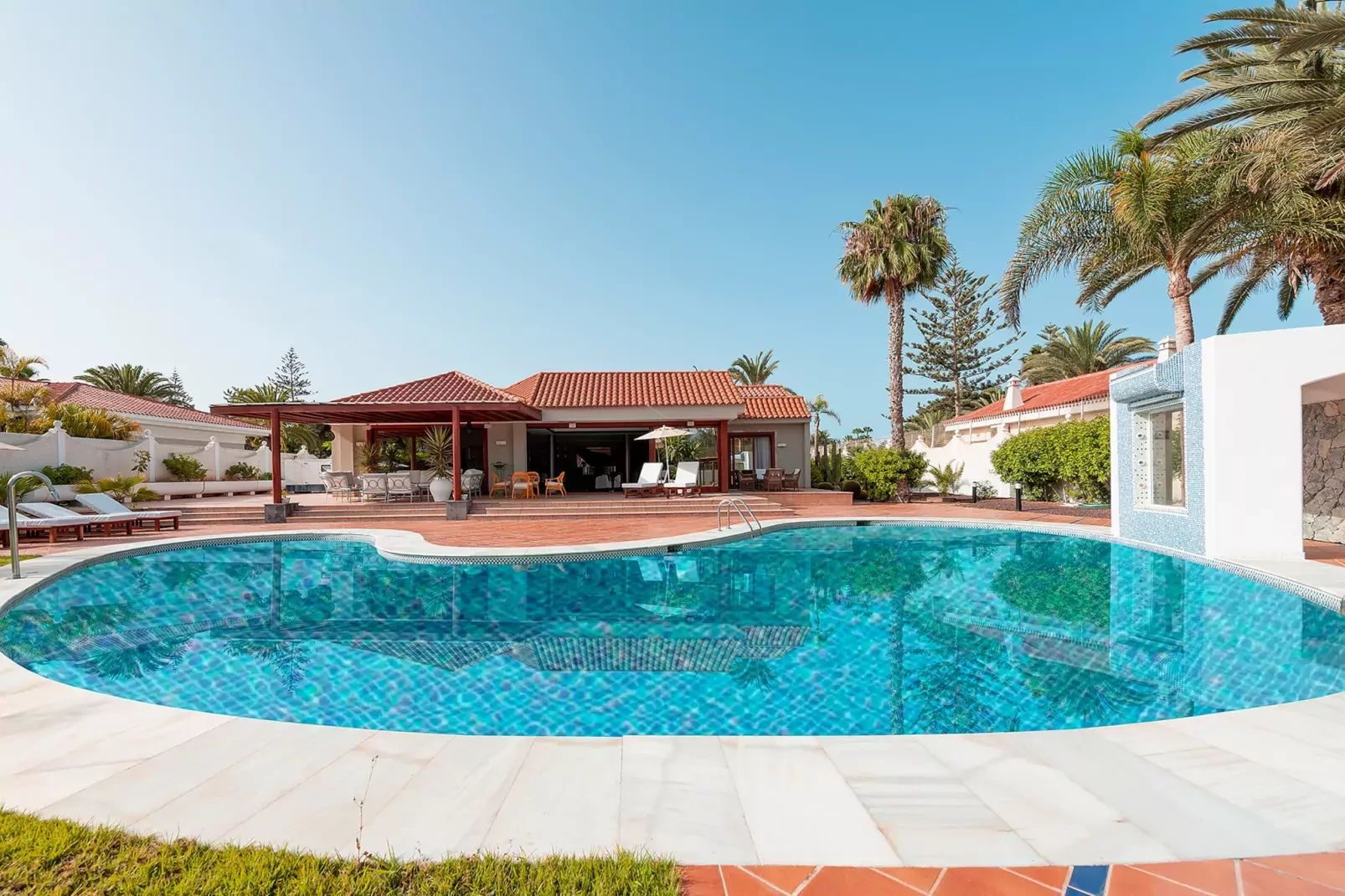 EXCLUSIVE HOME MASPALOMAS-Zwembad