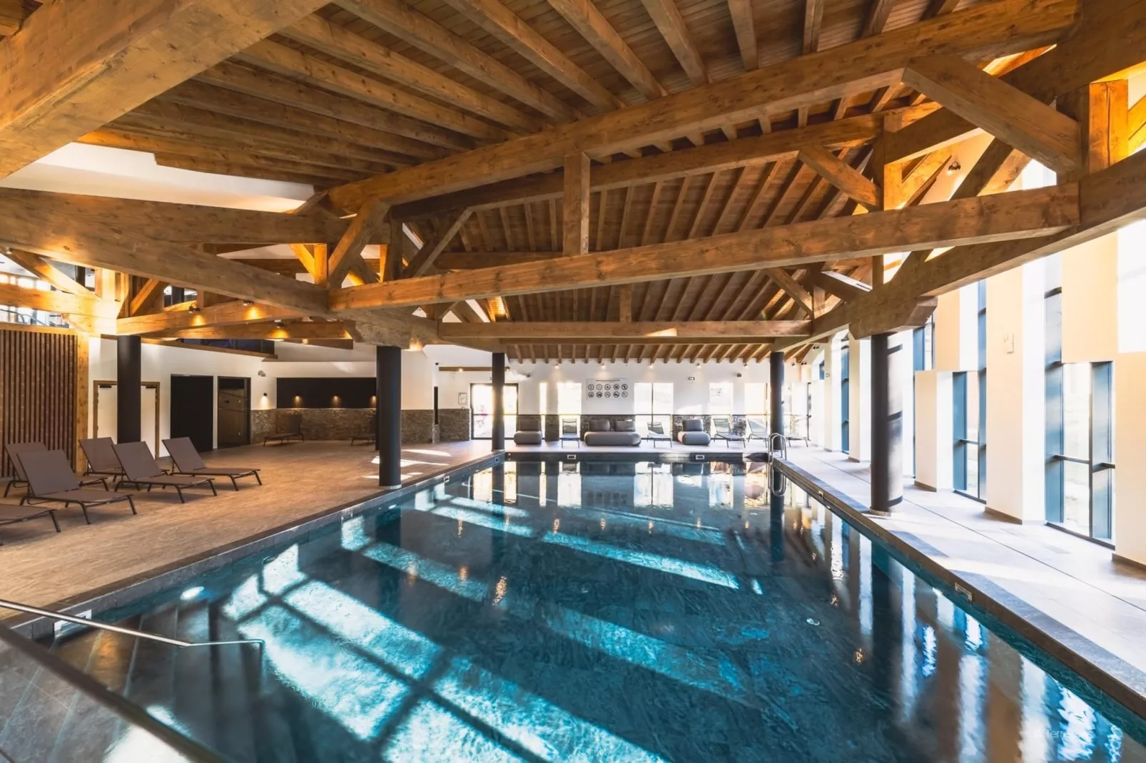 poolofhouse
