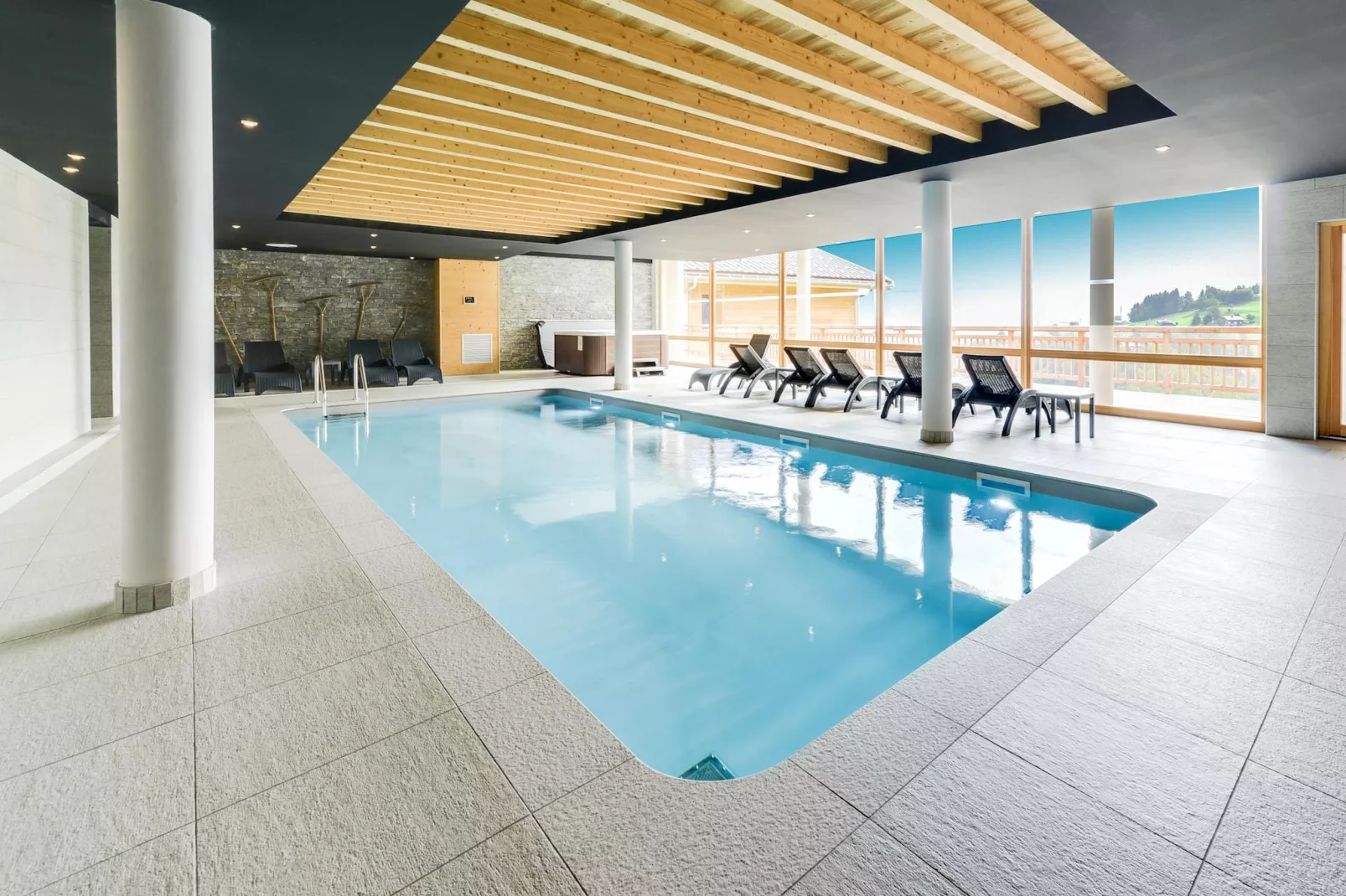 poolofhouse