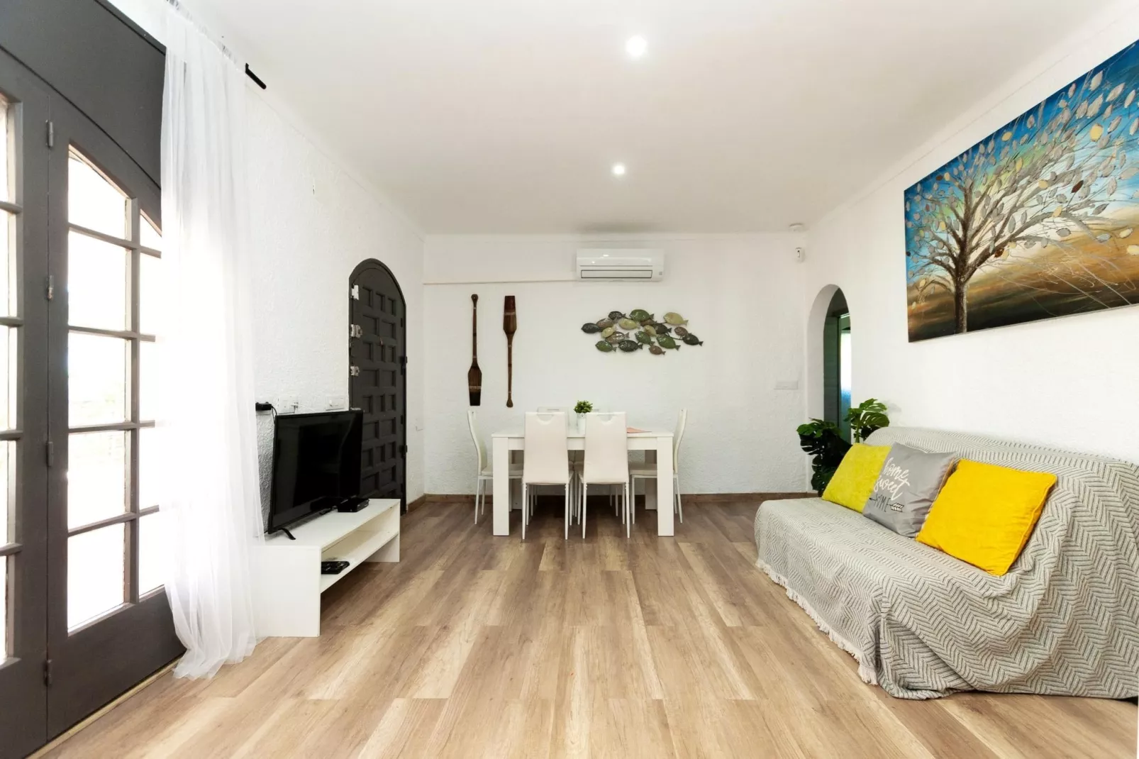 1215 BAIX CAMP casa con jardin