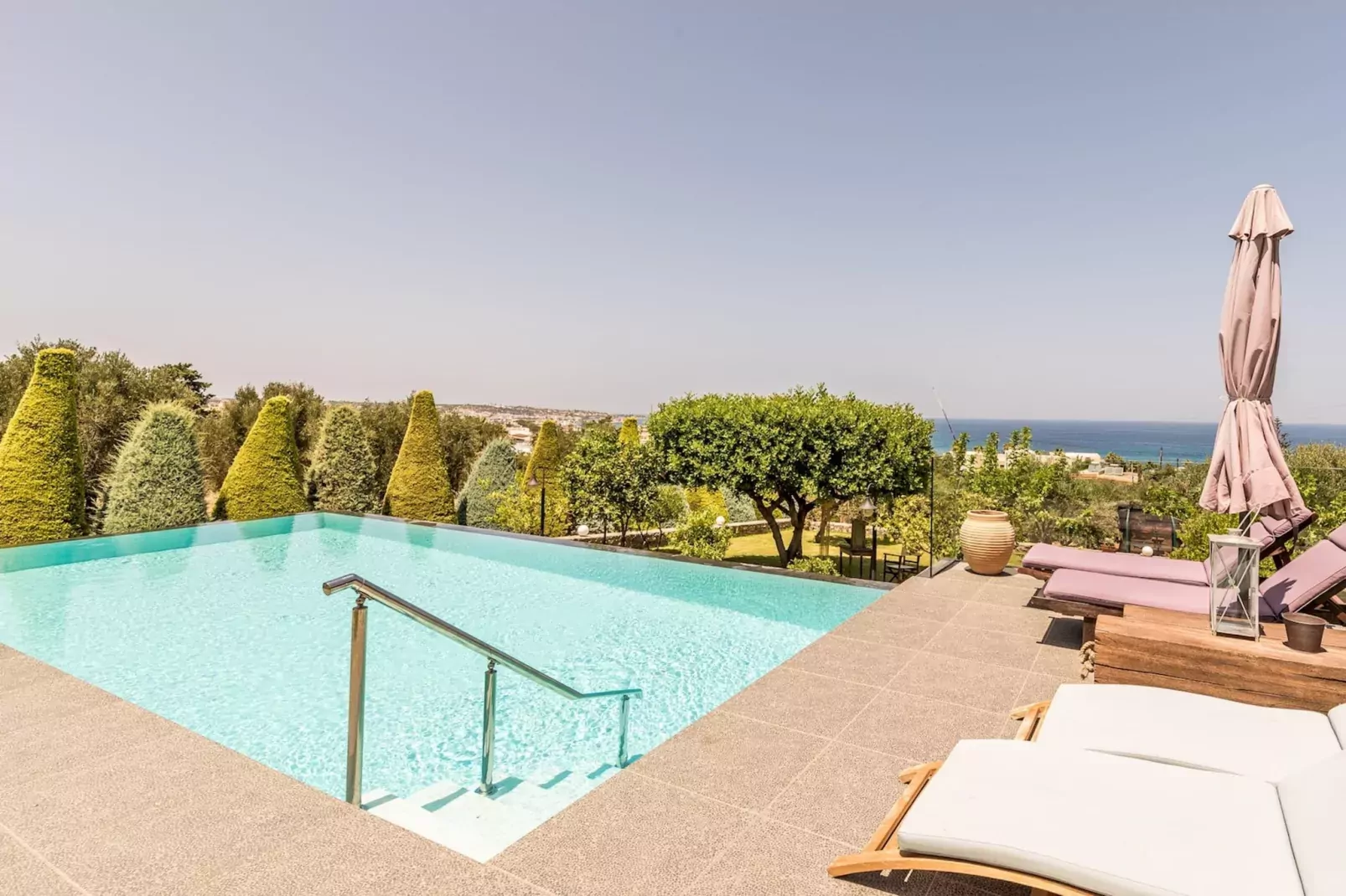 poolofhouse